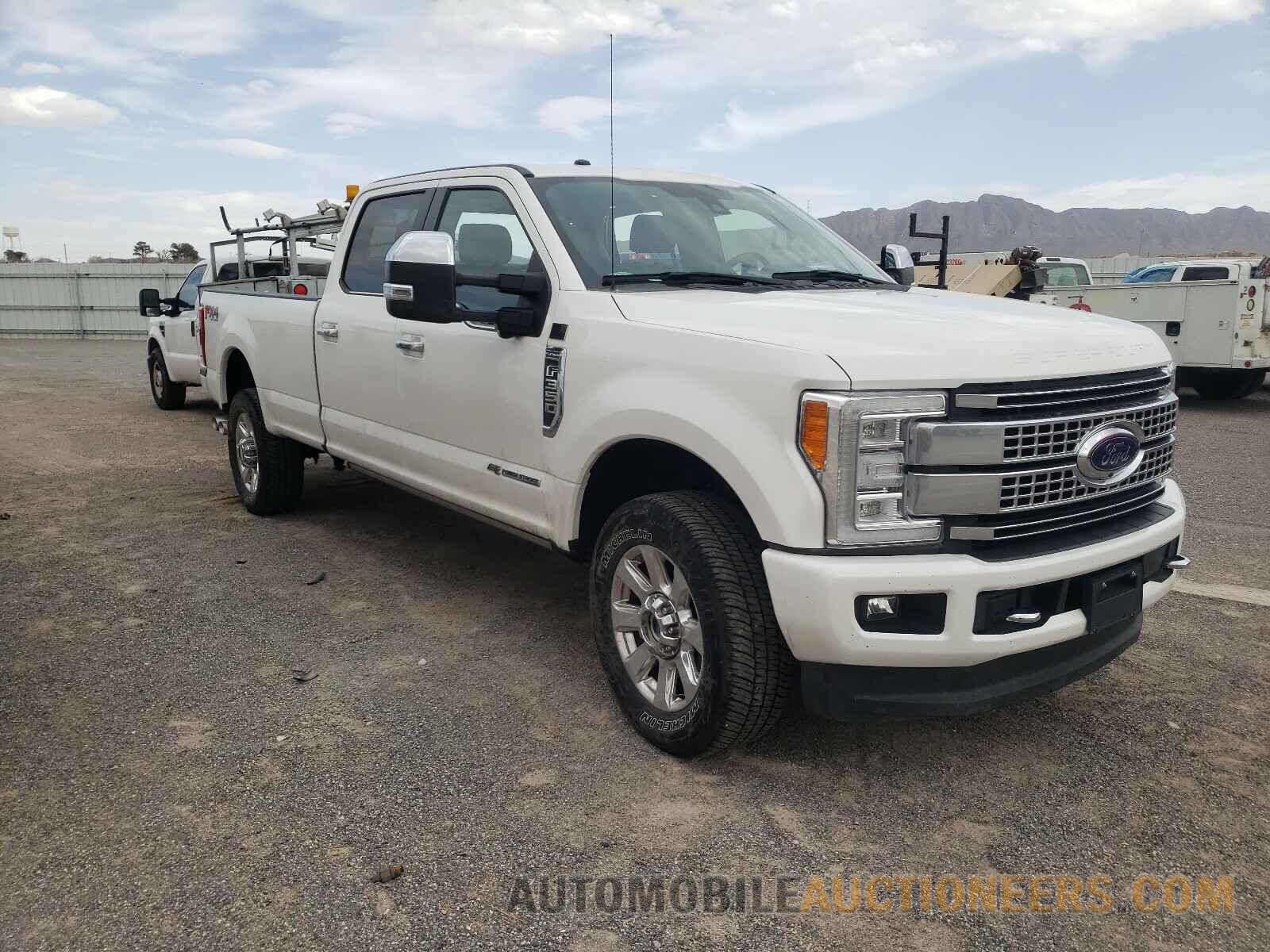 1FT8W3BT8JEB82237 FORD F350 2018