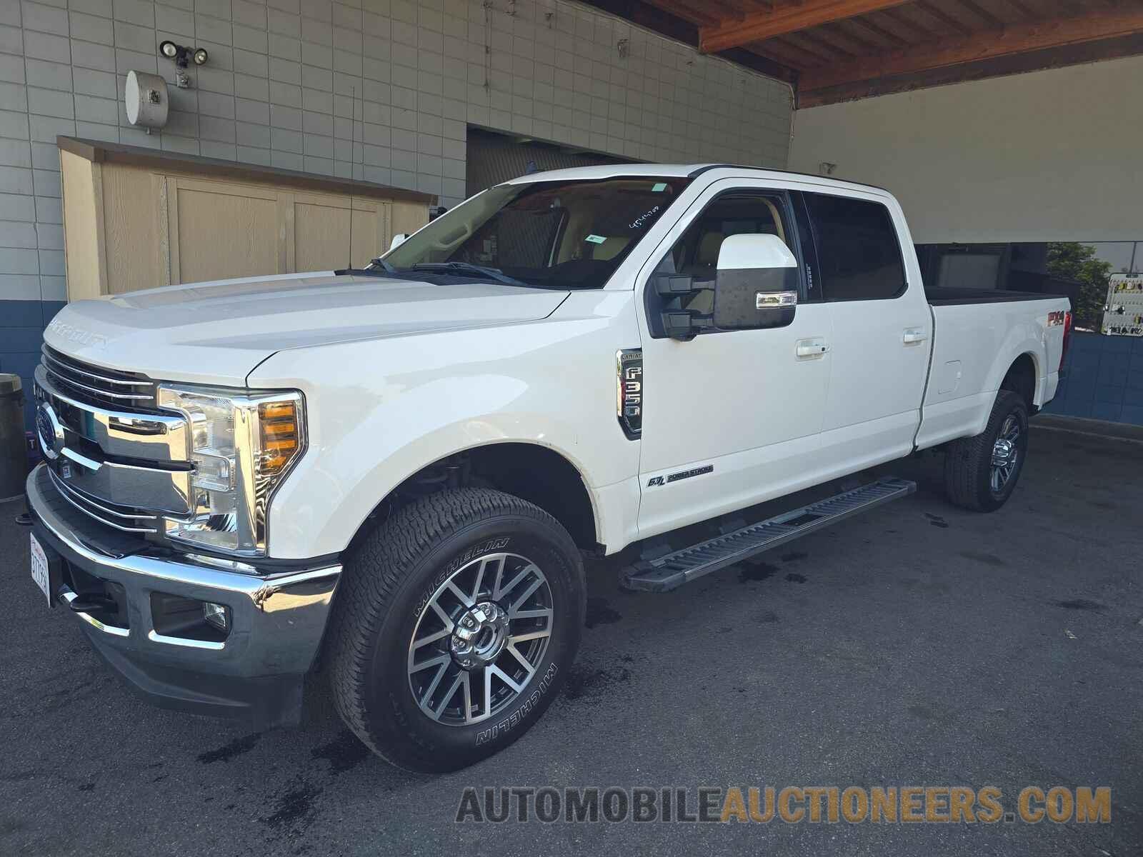 1FT8W3BT9KEC29499 Ford Super Duty 2019