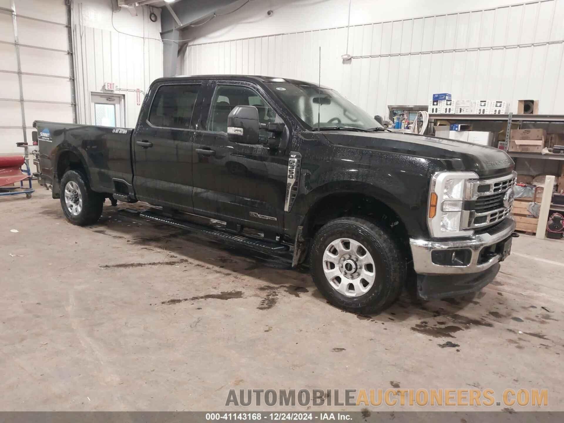 1FT8W3BTXREC04217 FORD F-350 2024