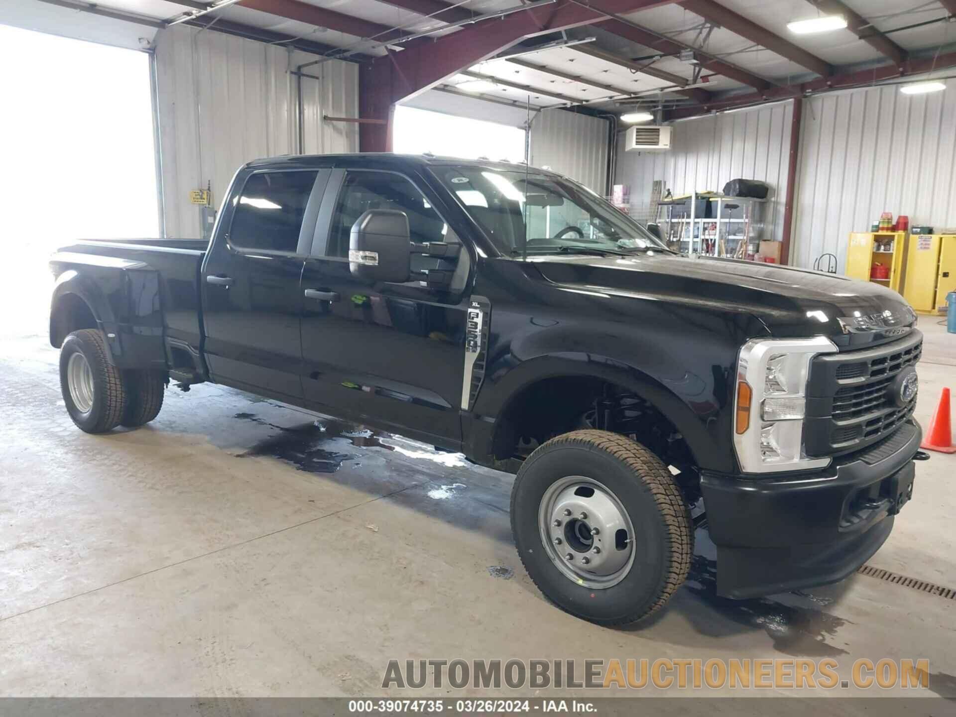 1FT8W3DA4RED37714 FORD F-350 2024