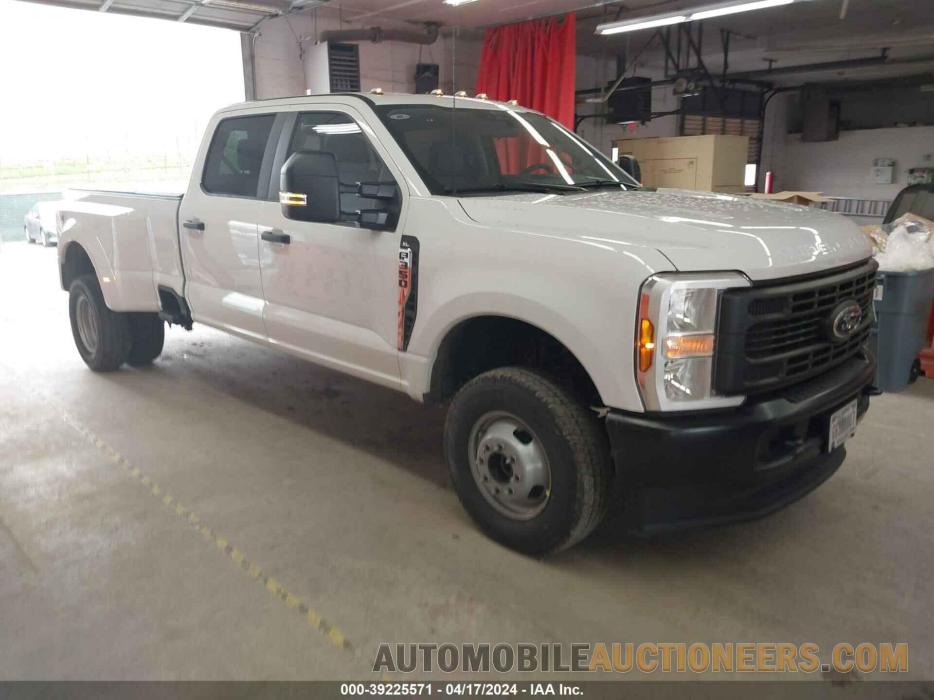 1FT8W3DA6RED41117 FORD F350 2024