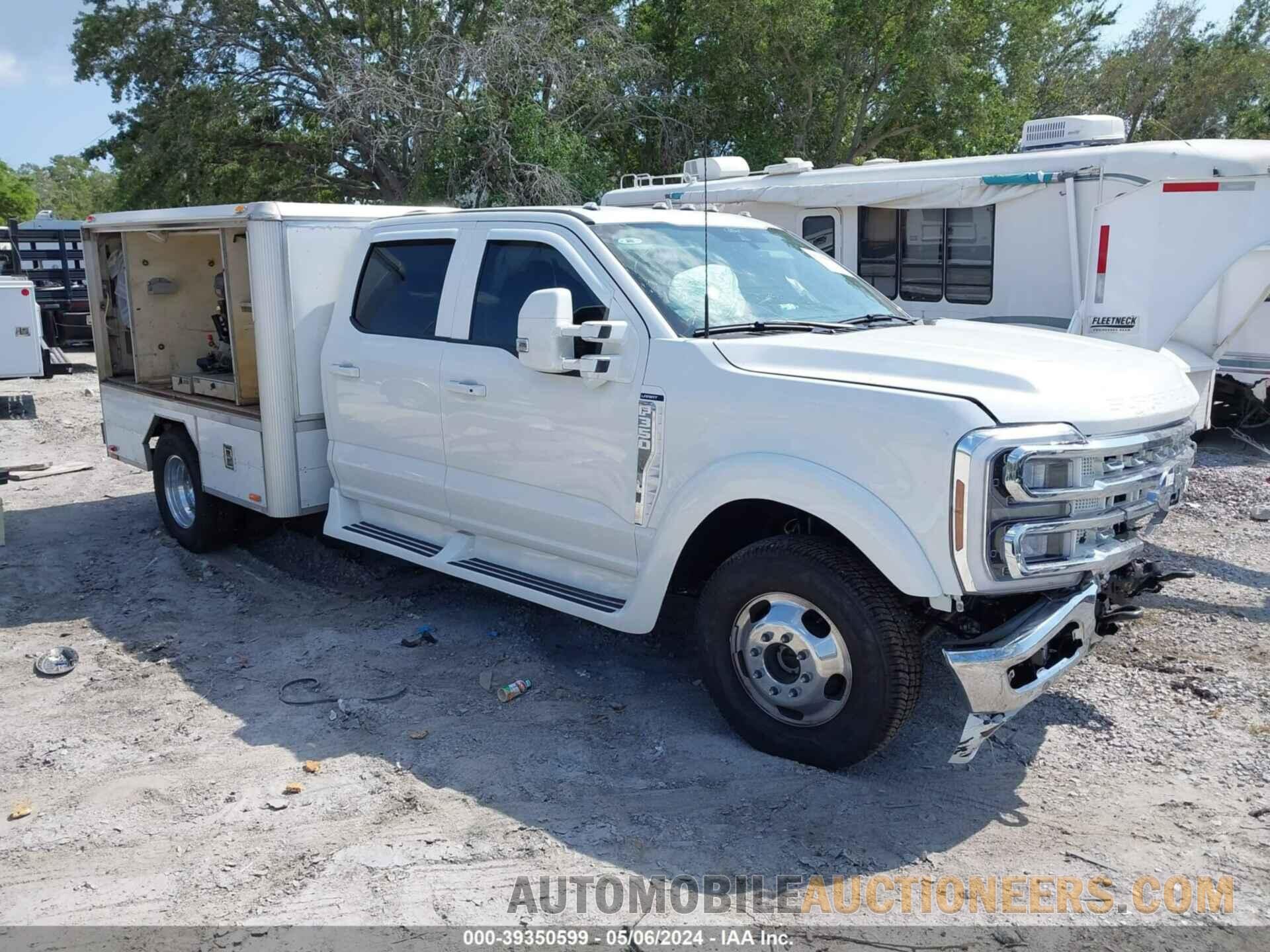 1FT8W3DN0REC30940 FORD F350 2024