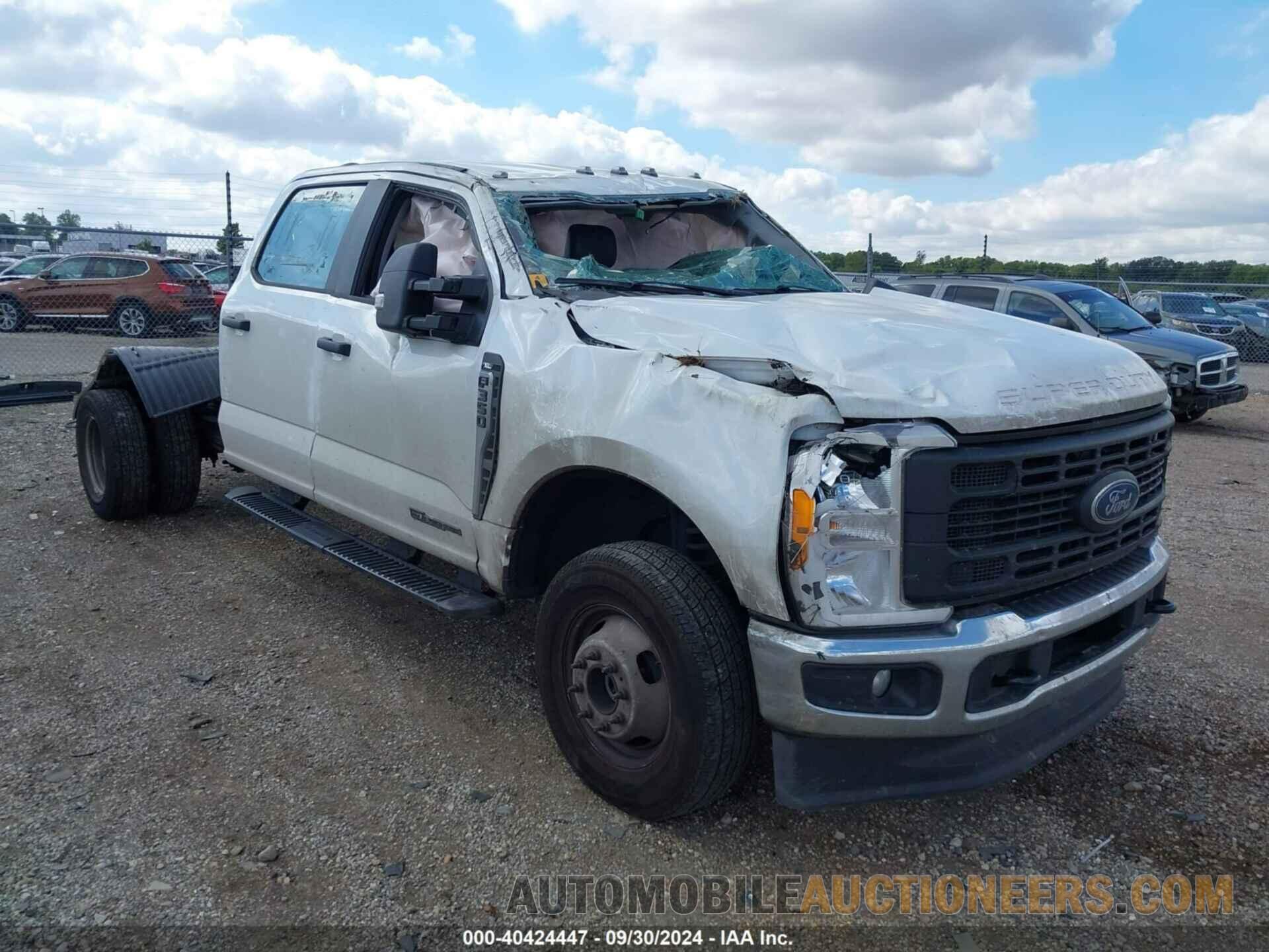 1FT8W3DT0PEC15706 FORD F-350 2023