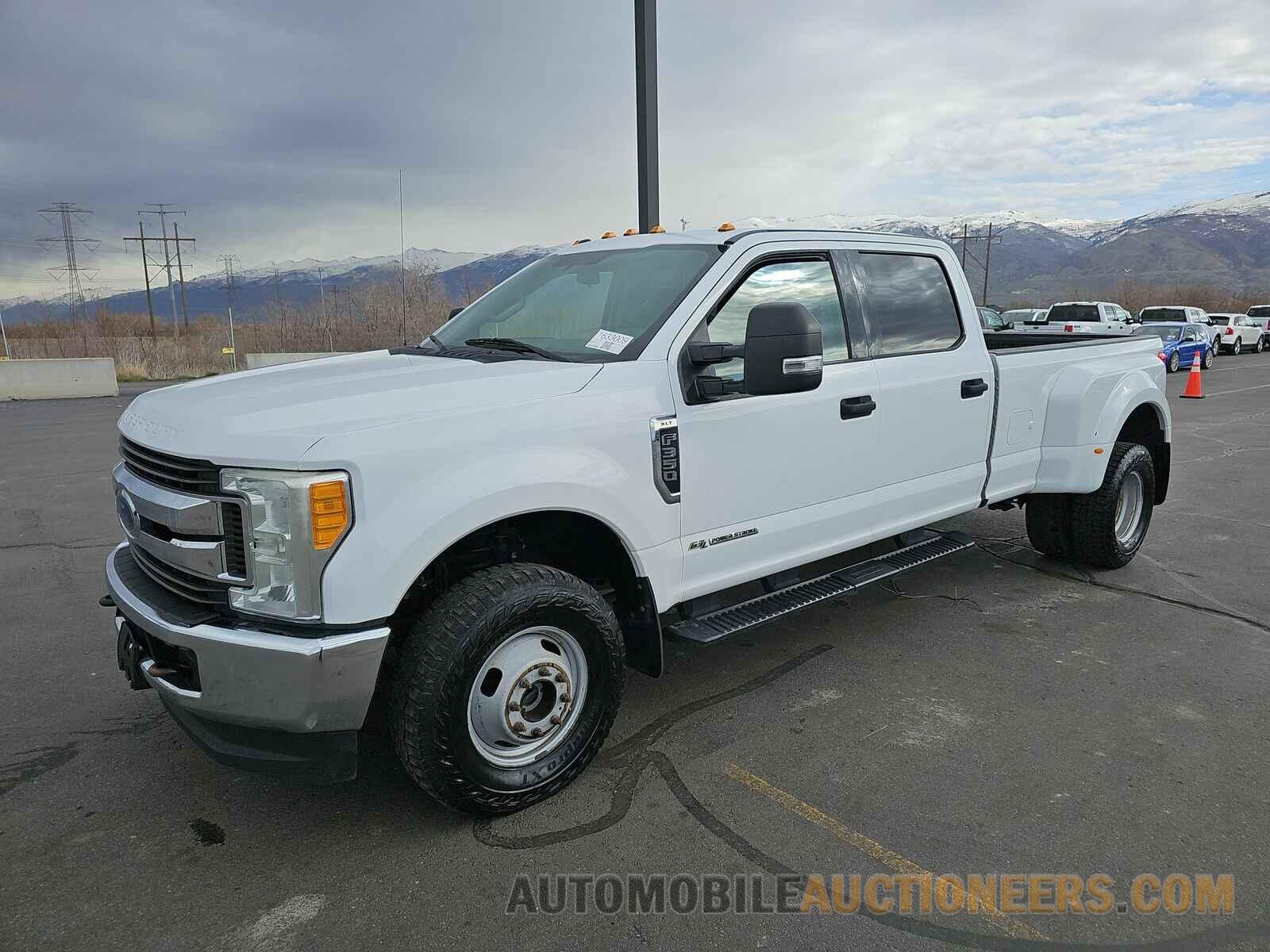 1FT8W3DT1HED10941 Ford Super Duty 2017