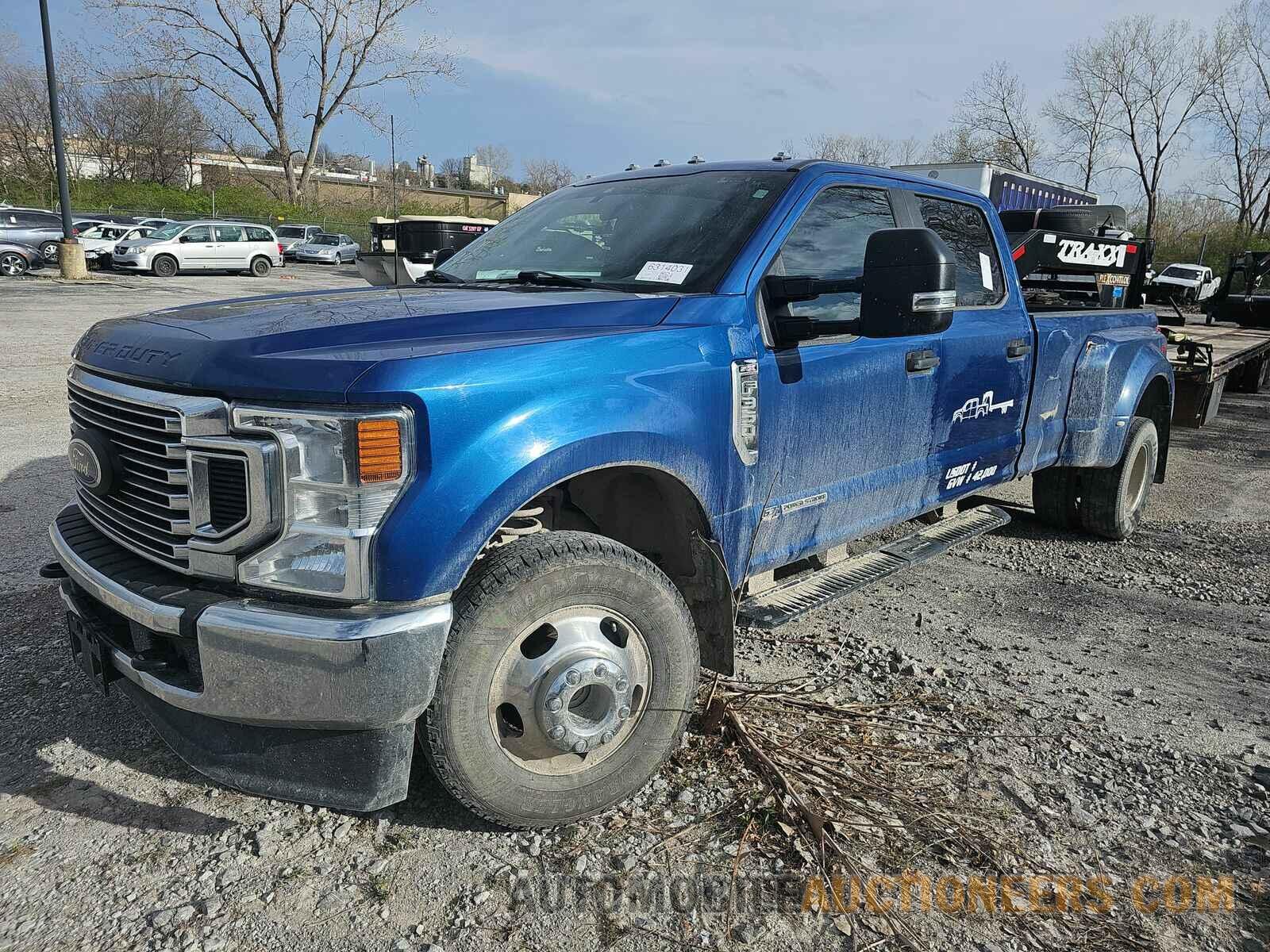 1FT8W3DT1NED29260 Ford Super Duty 2022