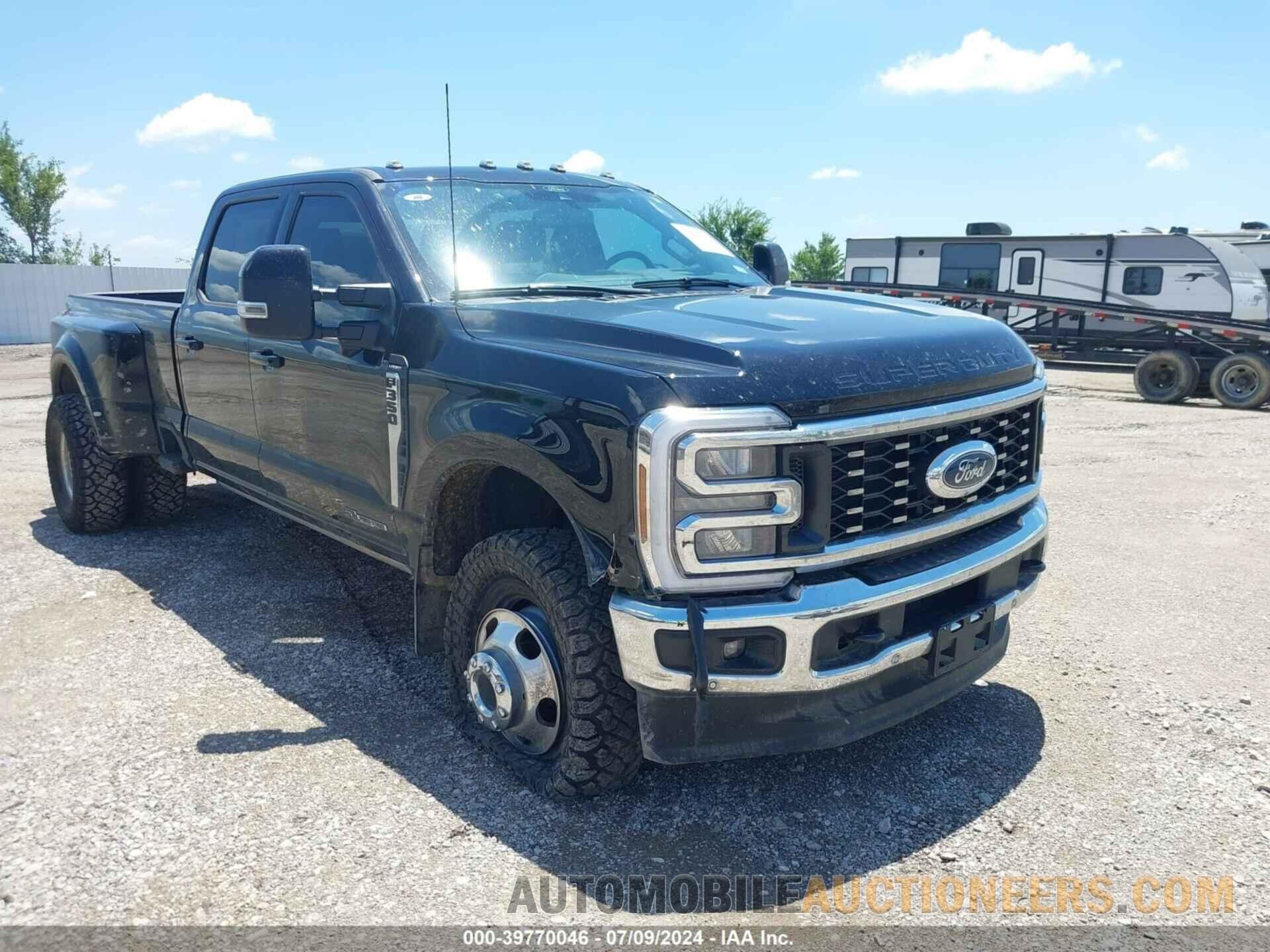 1FT8W3DT2REC90118 FORD F350 2024