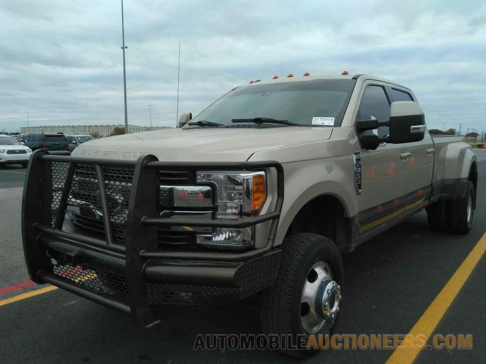 1FT8W3DT3HEE56502 Ford Super Duty F-350 DRW 2017