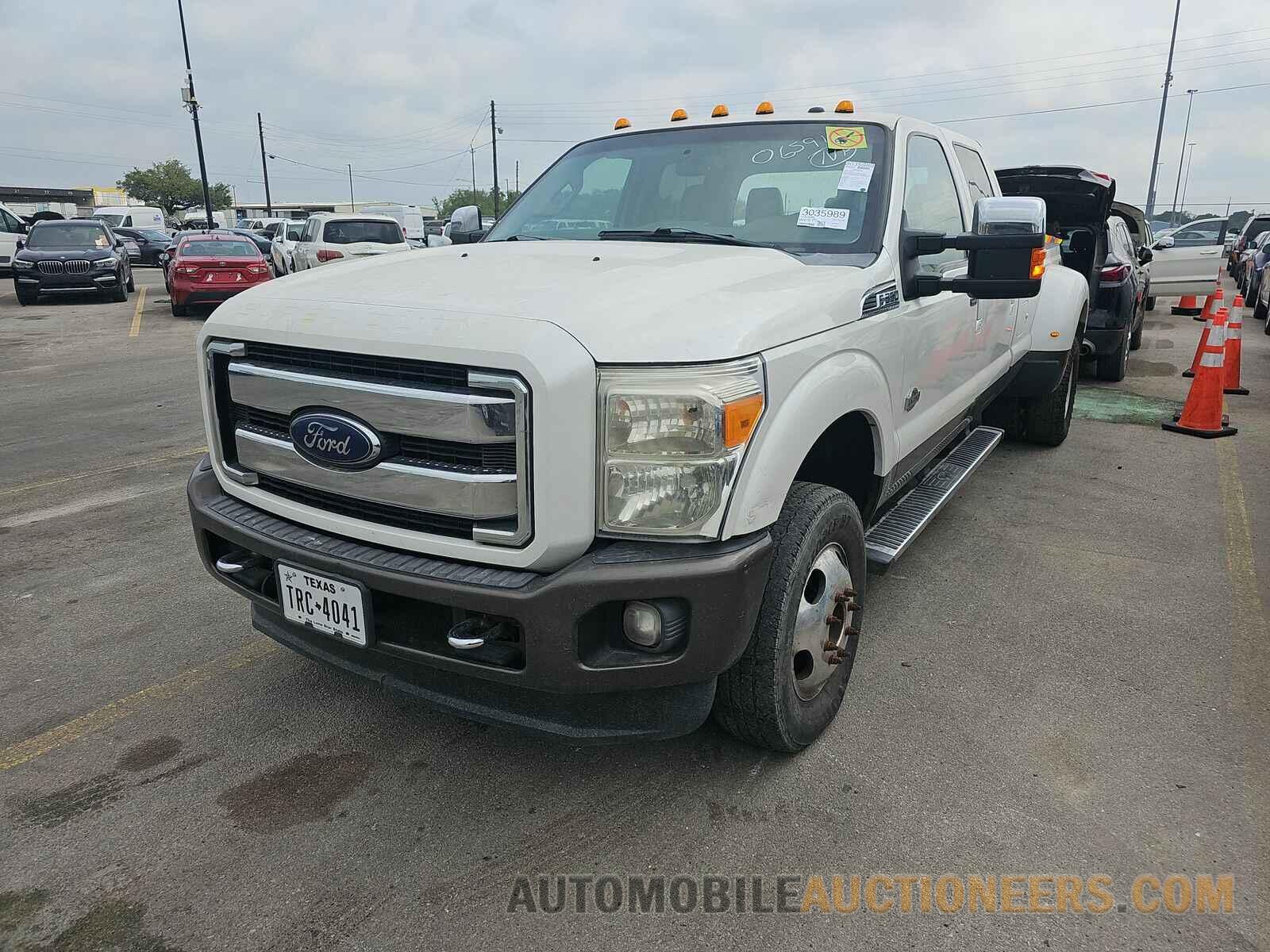 1FT8W3DT4FED65915 Ford Super Duty 2015