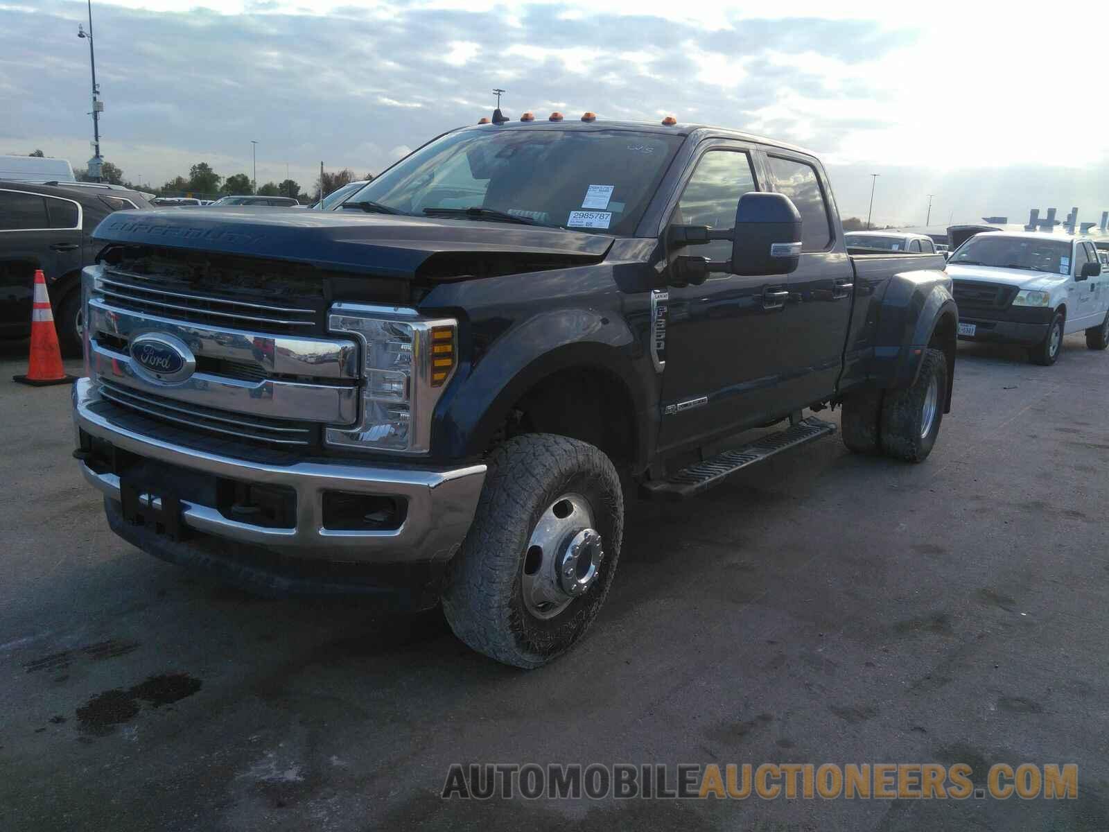 1FT8W3DT4KED25831 Ford Super Duty F-350 DRW 2019