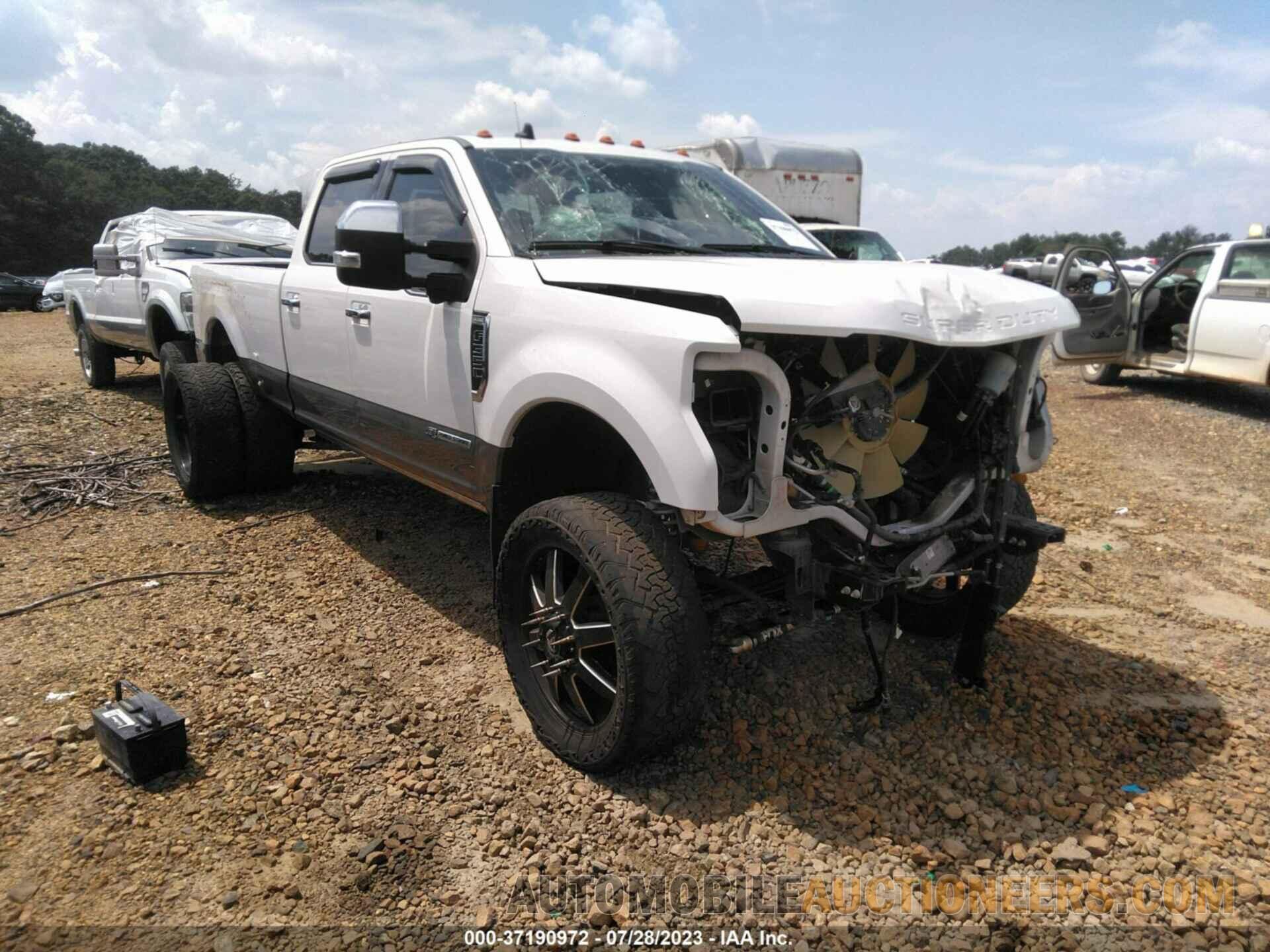 1FT8W3DT4KEE82890 FORD SUPER DUTY F-350 DRW 2019