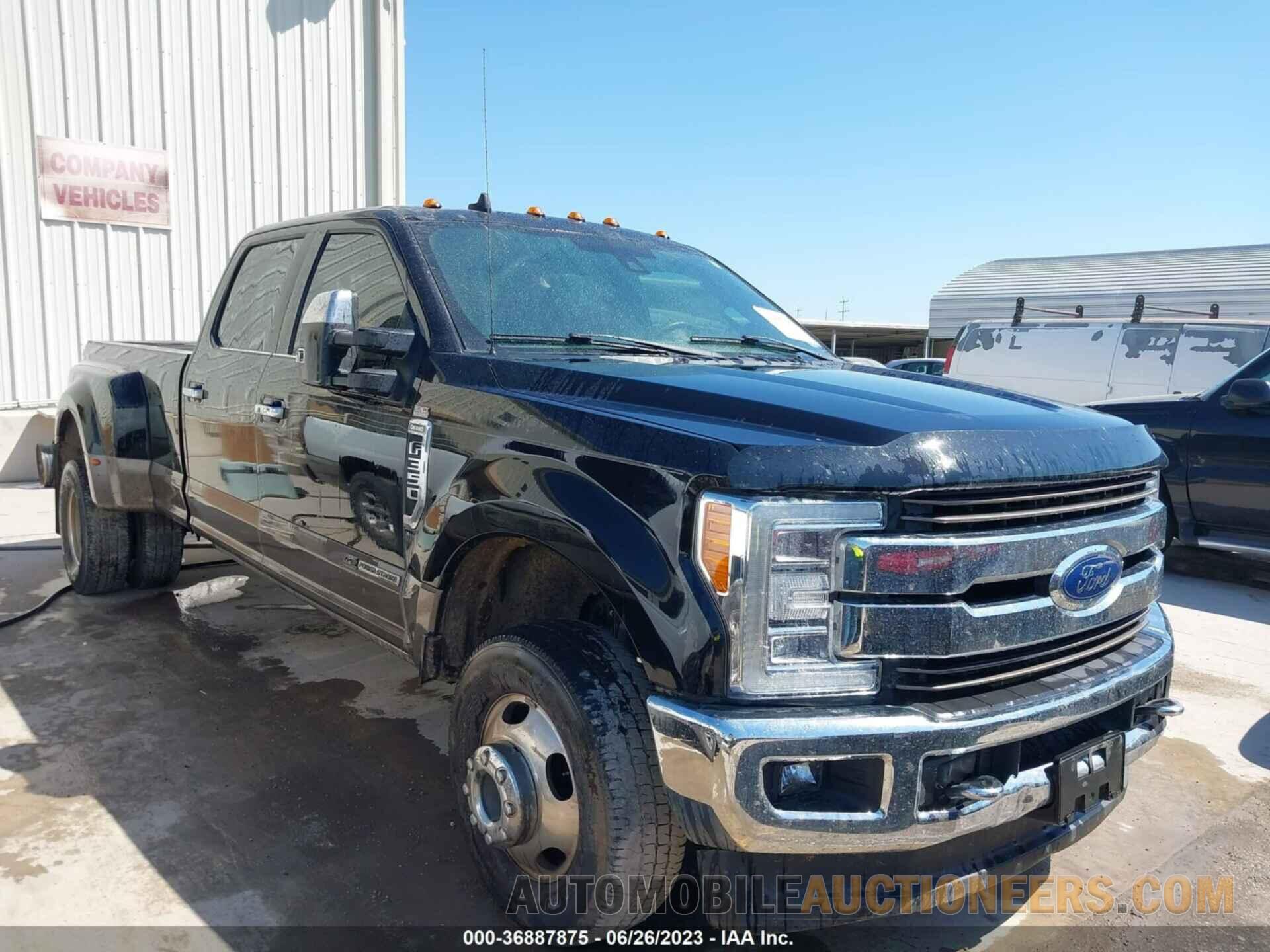 1FT8W3DT4KEE96692 FORD SUPER DUTY F-350 DRW 2019