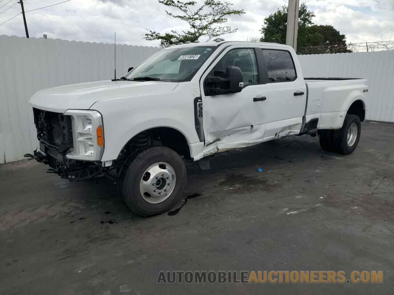 1FT8W3DT4PEC16101 FORD F350 2023