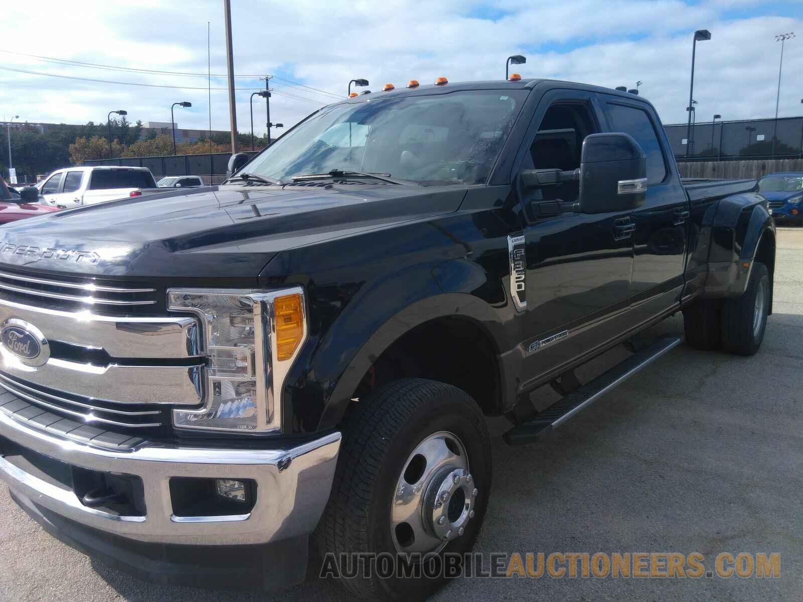 1FT8W3DT5HEB39823 Ford Super Duty F-350 DRW 2017