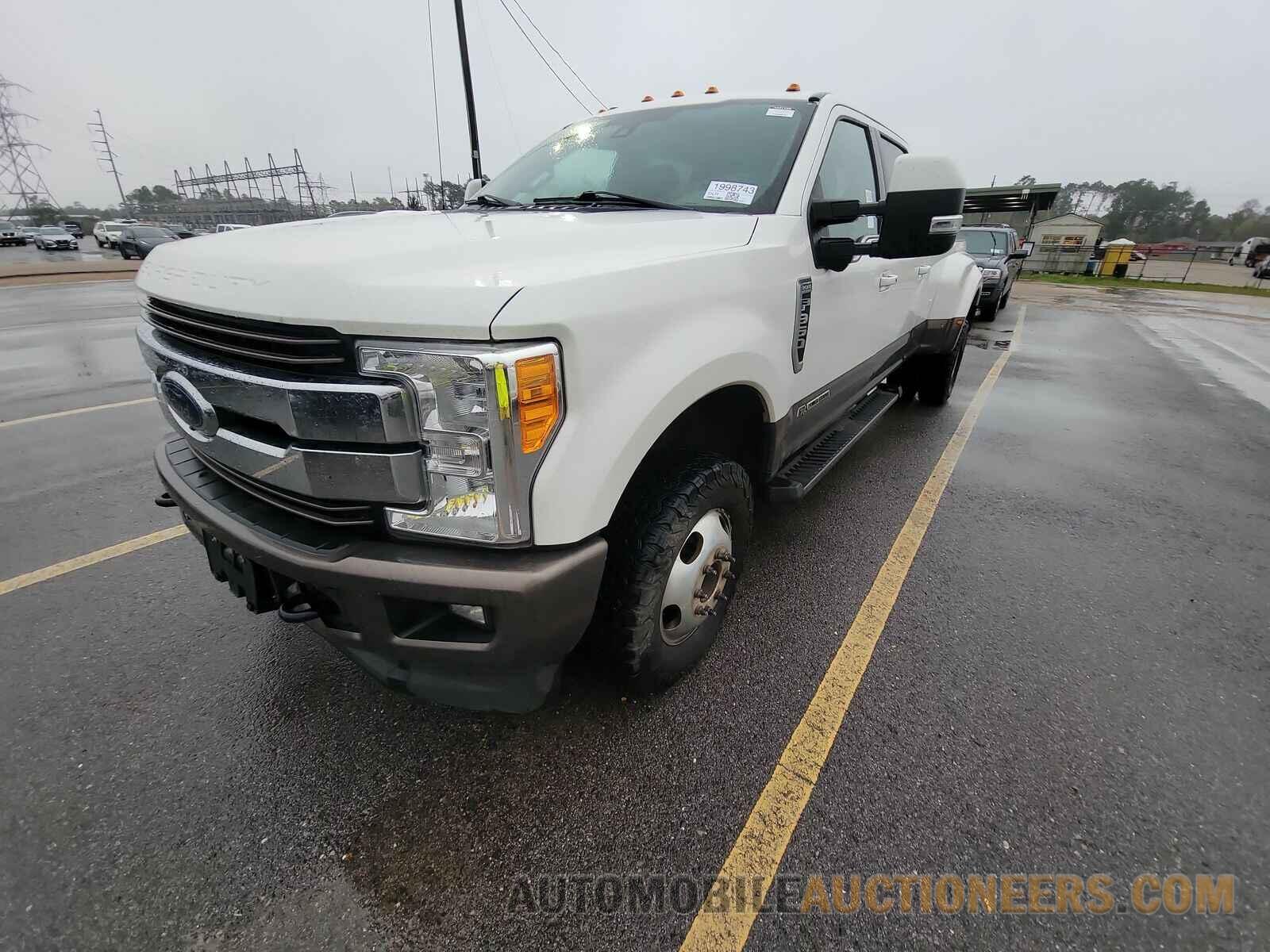 1FT8W3DT5HED29718 Ford Super Duty 2017