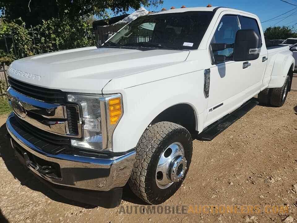 1FT8W3DT5KEE35173 Ford Super Duty F-350 DRW 2019
