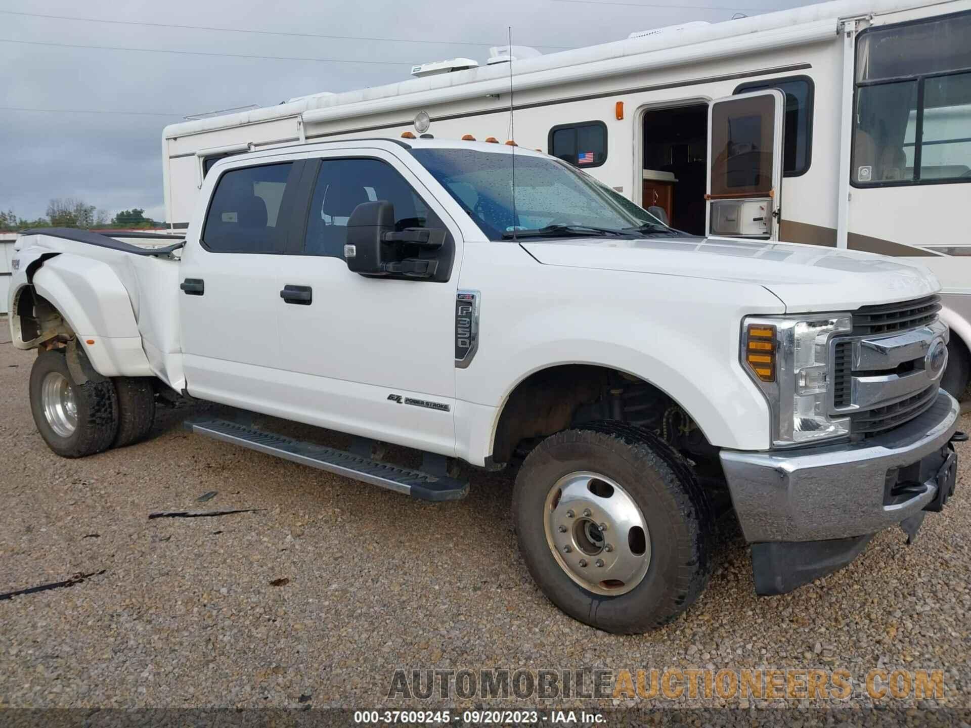 1FT8W3DT6JEC18584 FORD SUPER DUTY F-350 DRW 2018