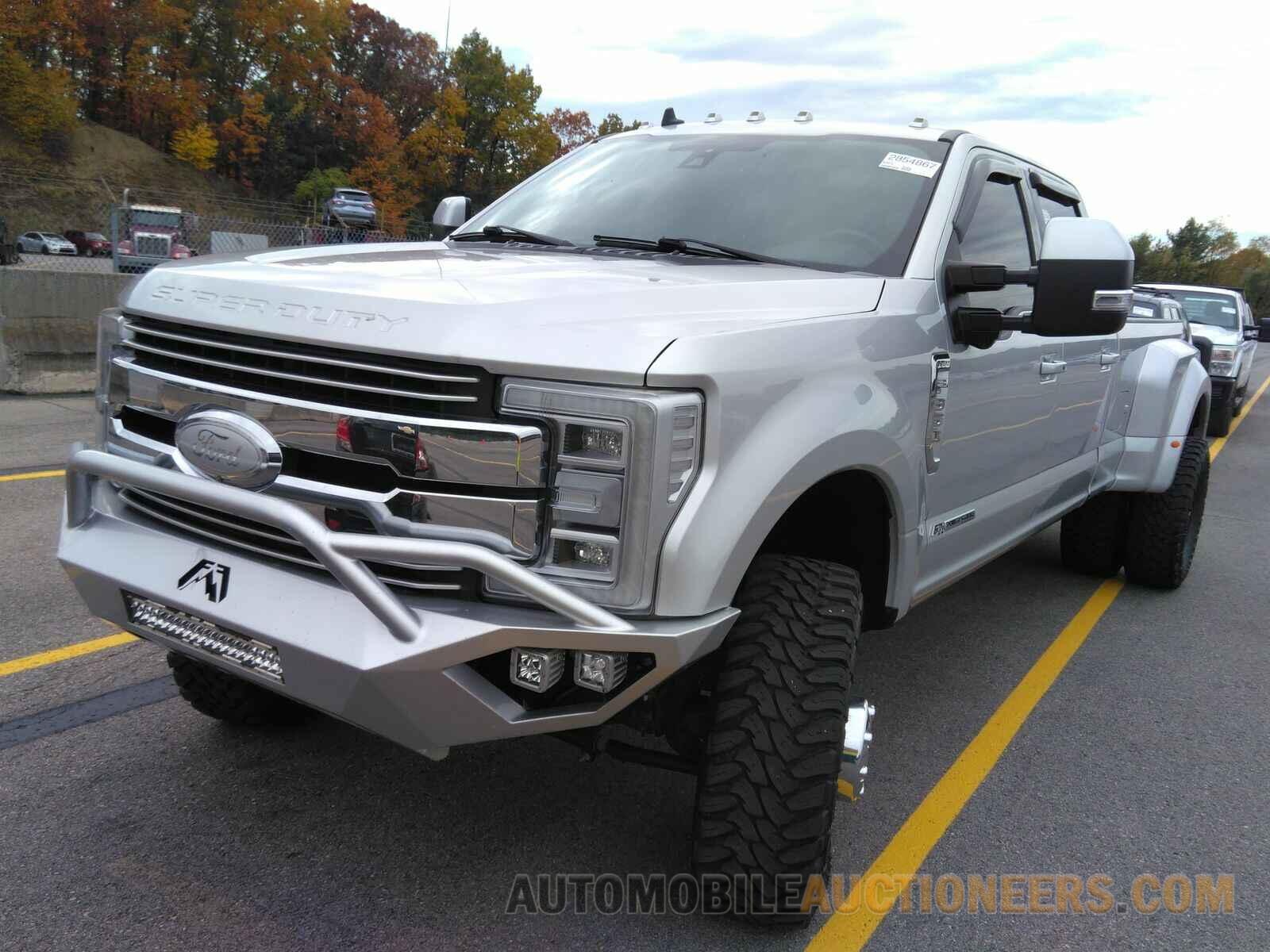 1FT8W3DT7KED41361 Ford Super Duty F-350 DRW 2019