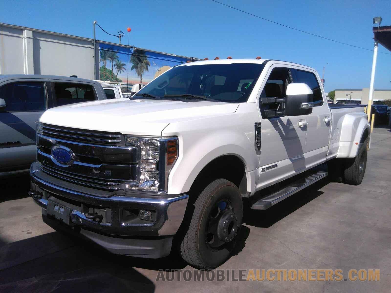 1FT8W3DT8KEC24047 Ford Super Duty F-350 DRW 2019