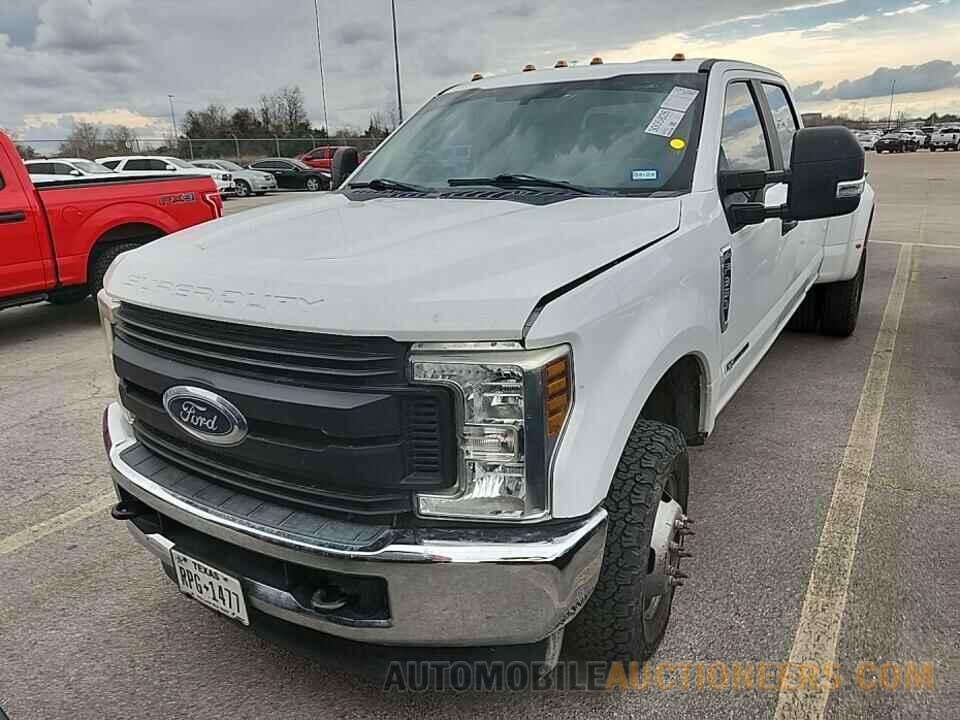 1FT8W3DT8KED19188 Ford Super Duty F-350 DRW 2019