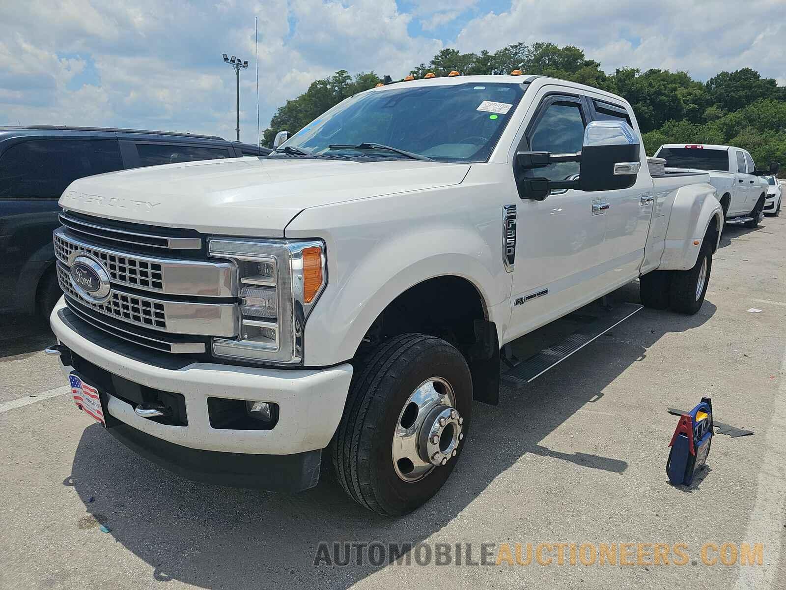 1FT8W3DT8KEE31506 Ford Super Duty 2019