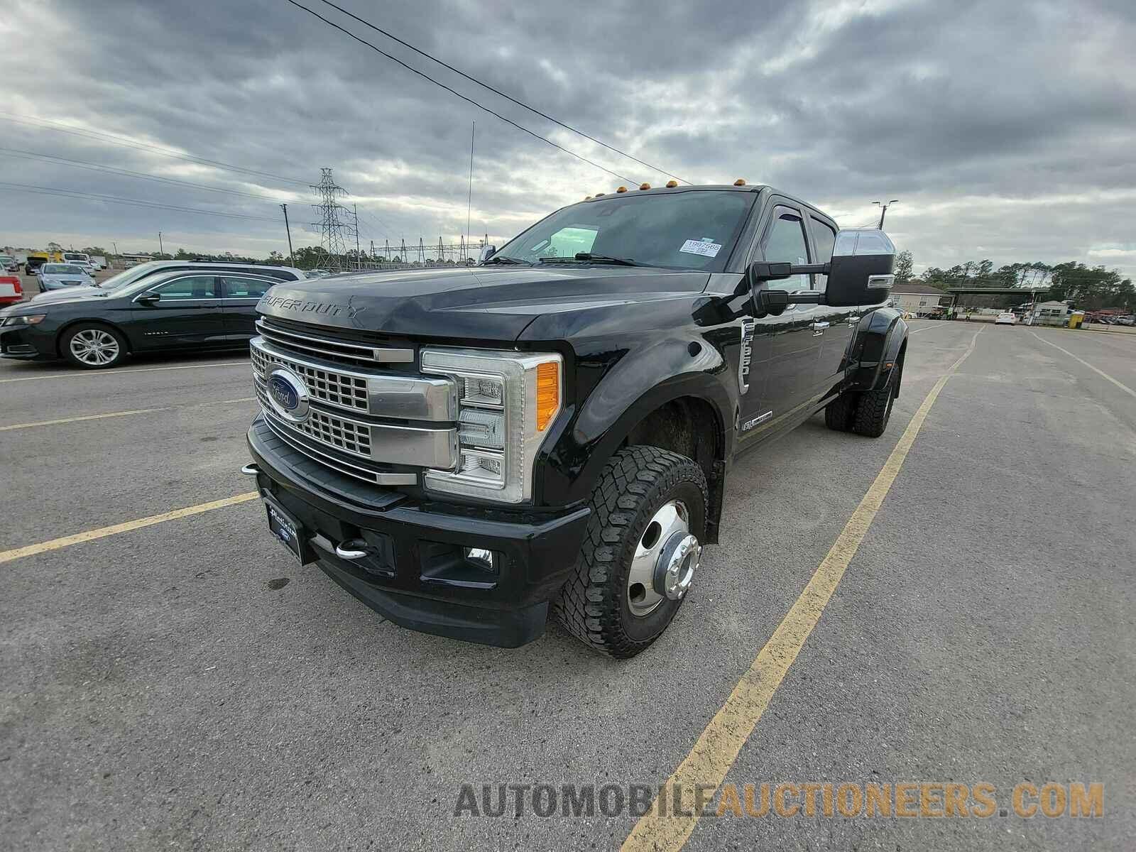 1FT8W3DT9HEC14703 Ford Super Duty 2017