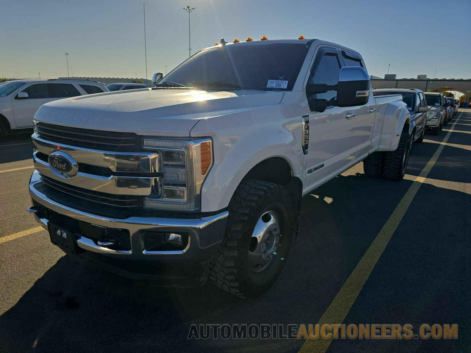 1FT8W3DTXKEE10771 Ford Super Duty 2019