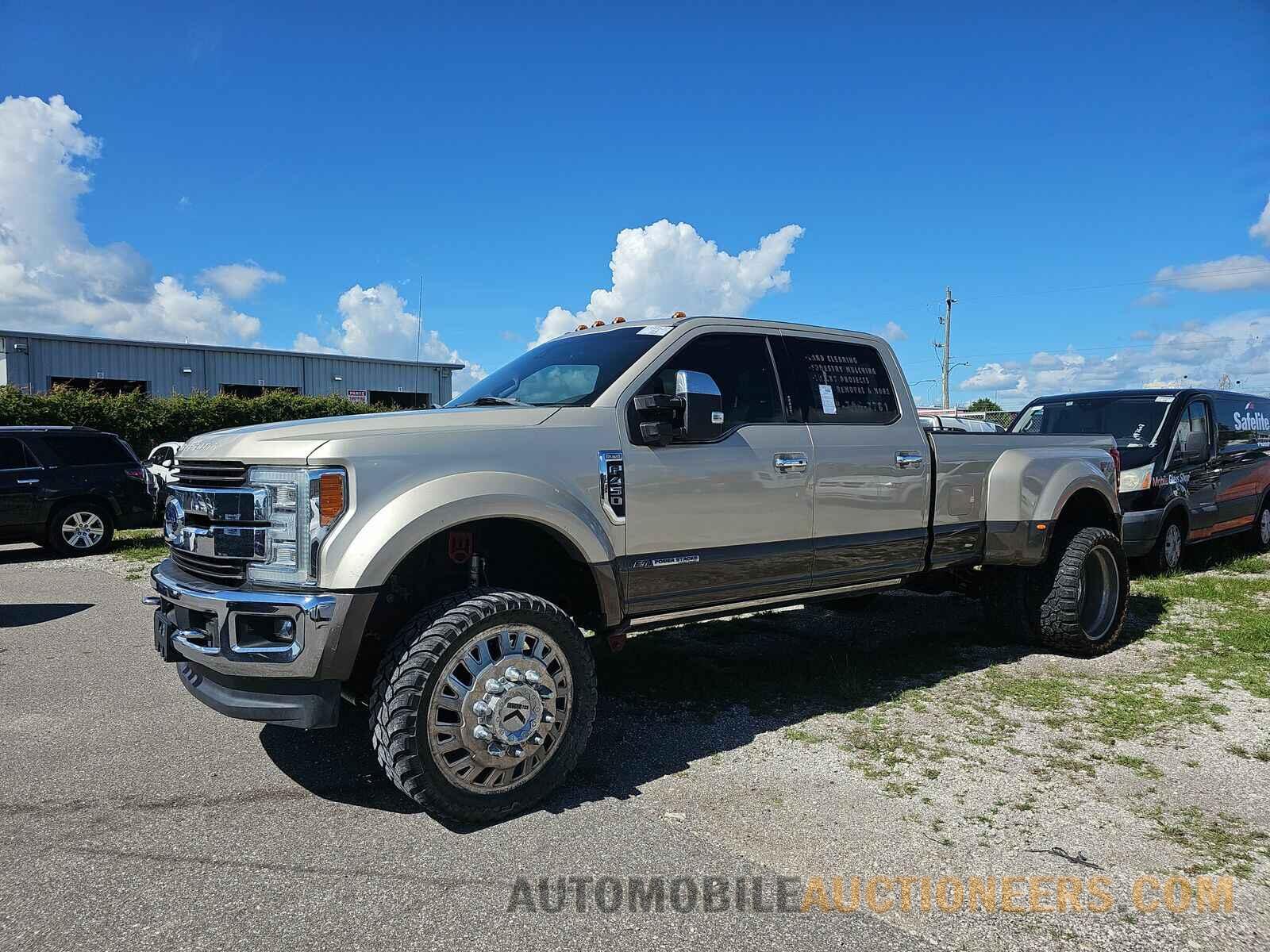 1FT8W4DT3HEB51913 Ford Super Duty F-450 2017