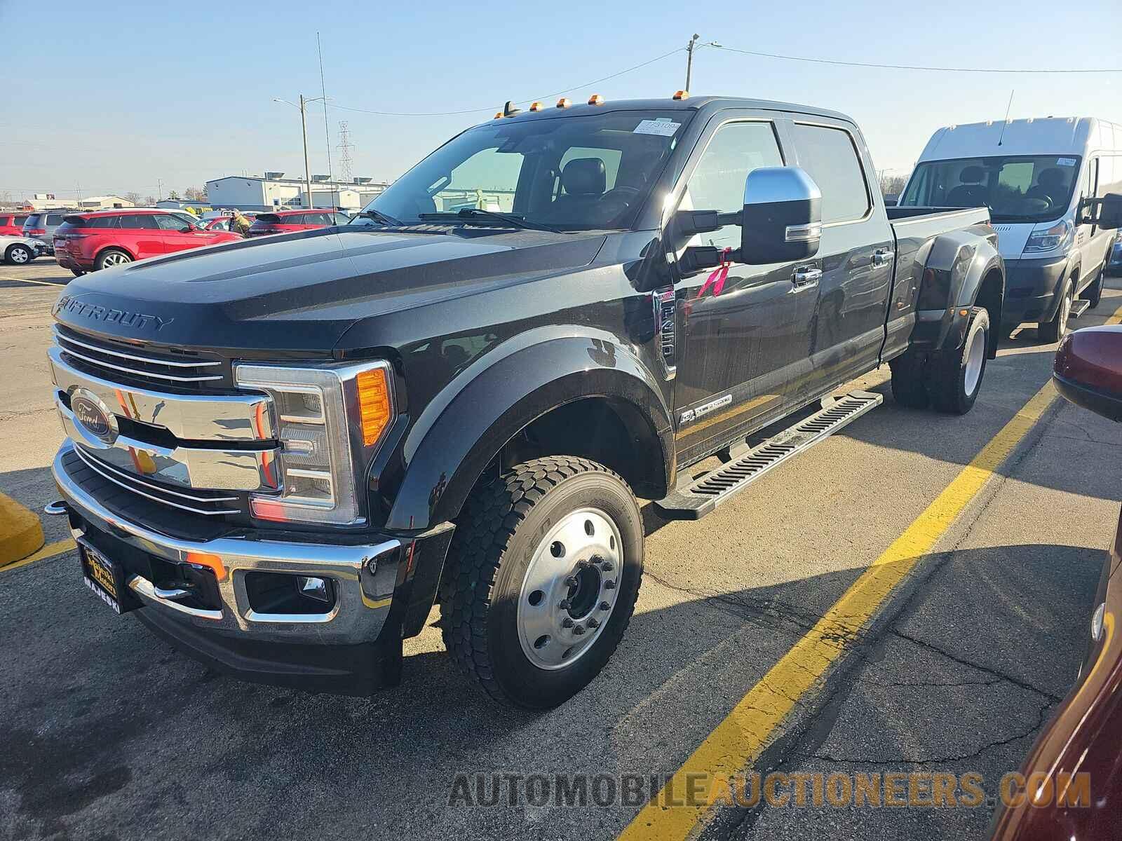 1FT8W4DT3KEE48056 Ford Super Duty F-450 2019