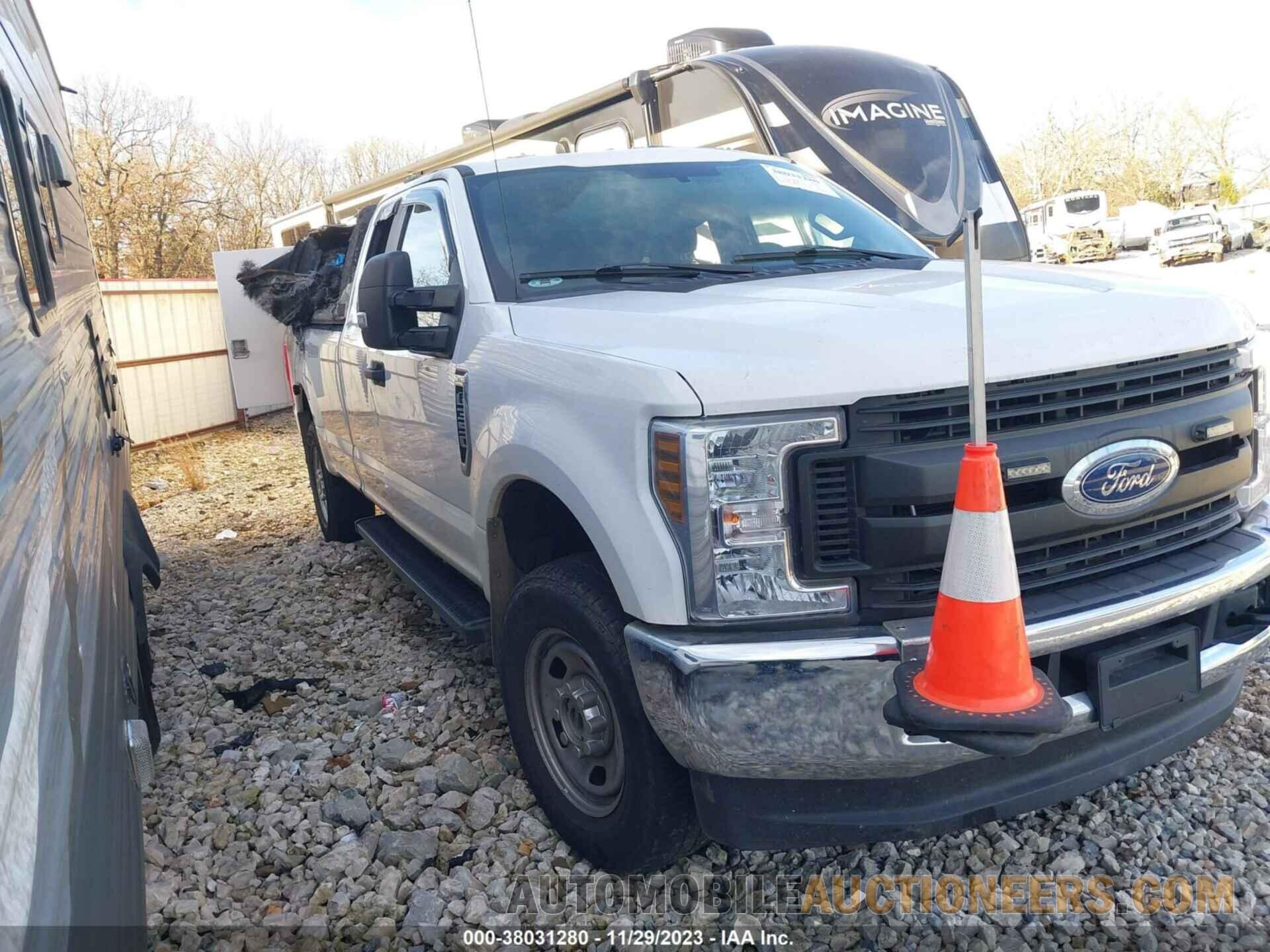 1FT8X3B65KEE59788 FORD F-350 2019