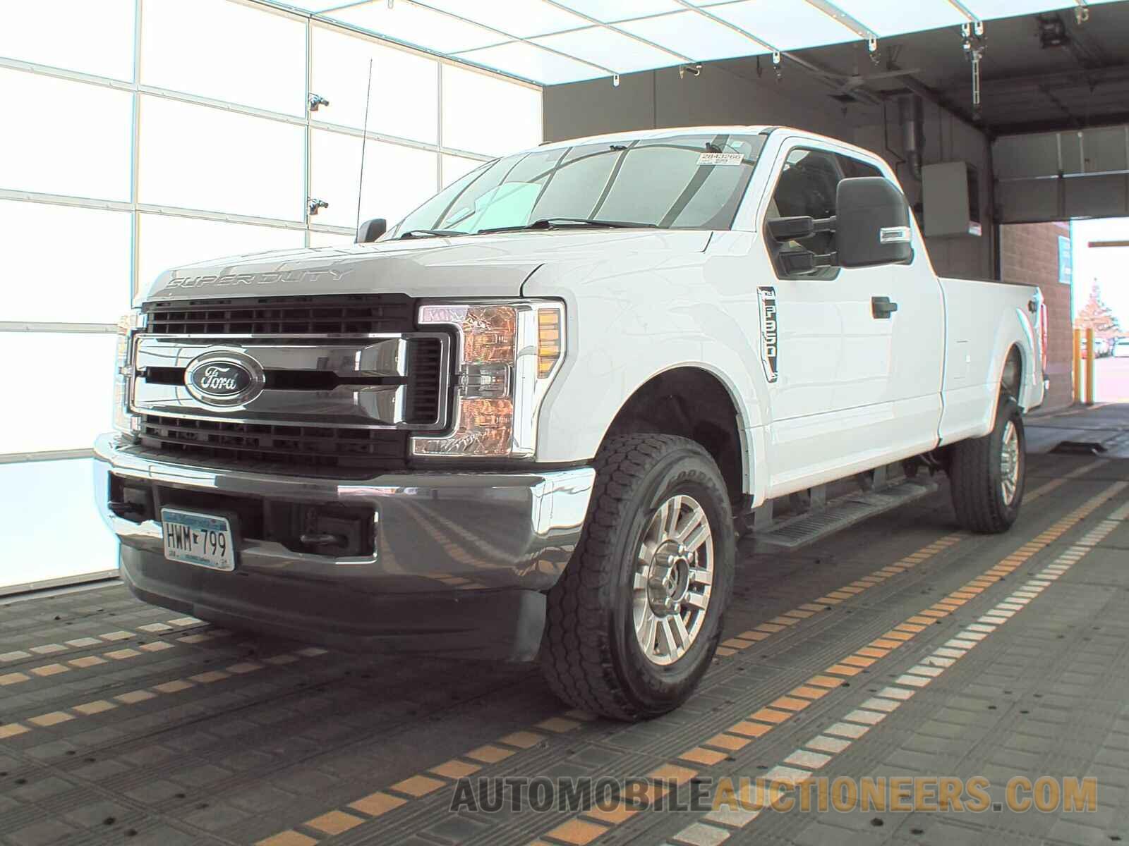 1FT8X3B67JEB54954 Ford Super Duty 2018