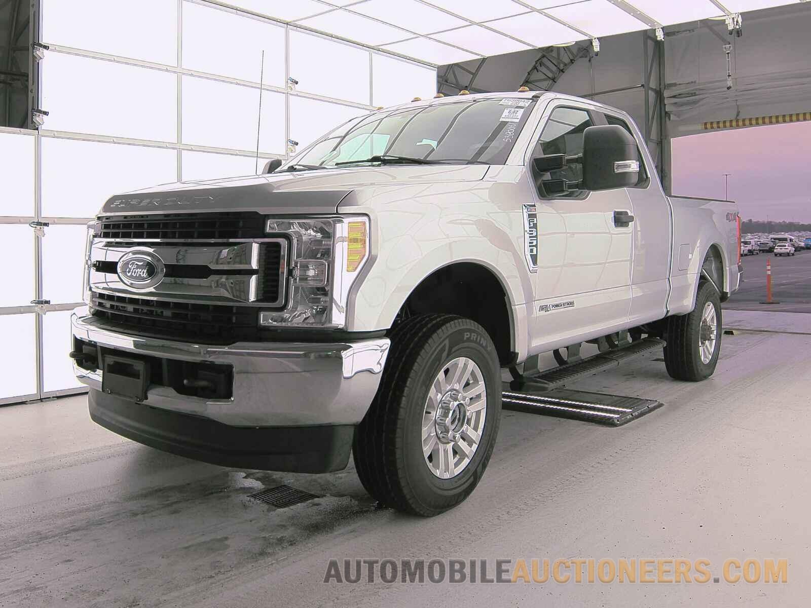 1FT8X3BTXHEF04349 Ford Super Duty F-350 SRW 2017