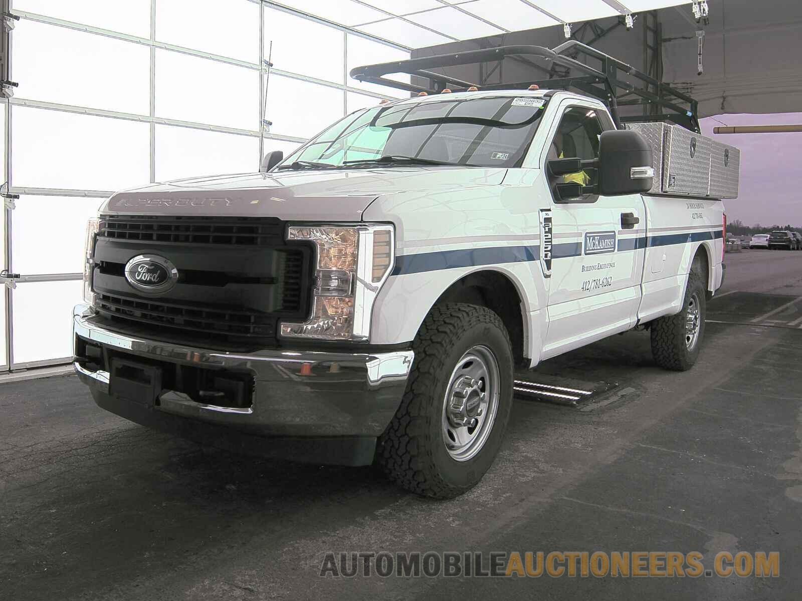 1FTBF2A64KEF00061 Ford Super Duty F-250 SRW 2019