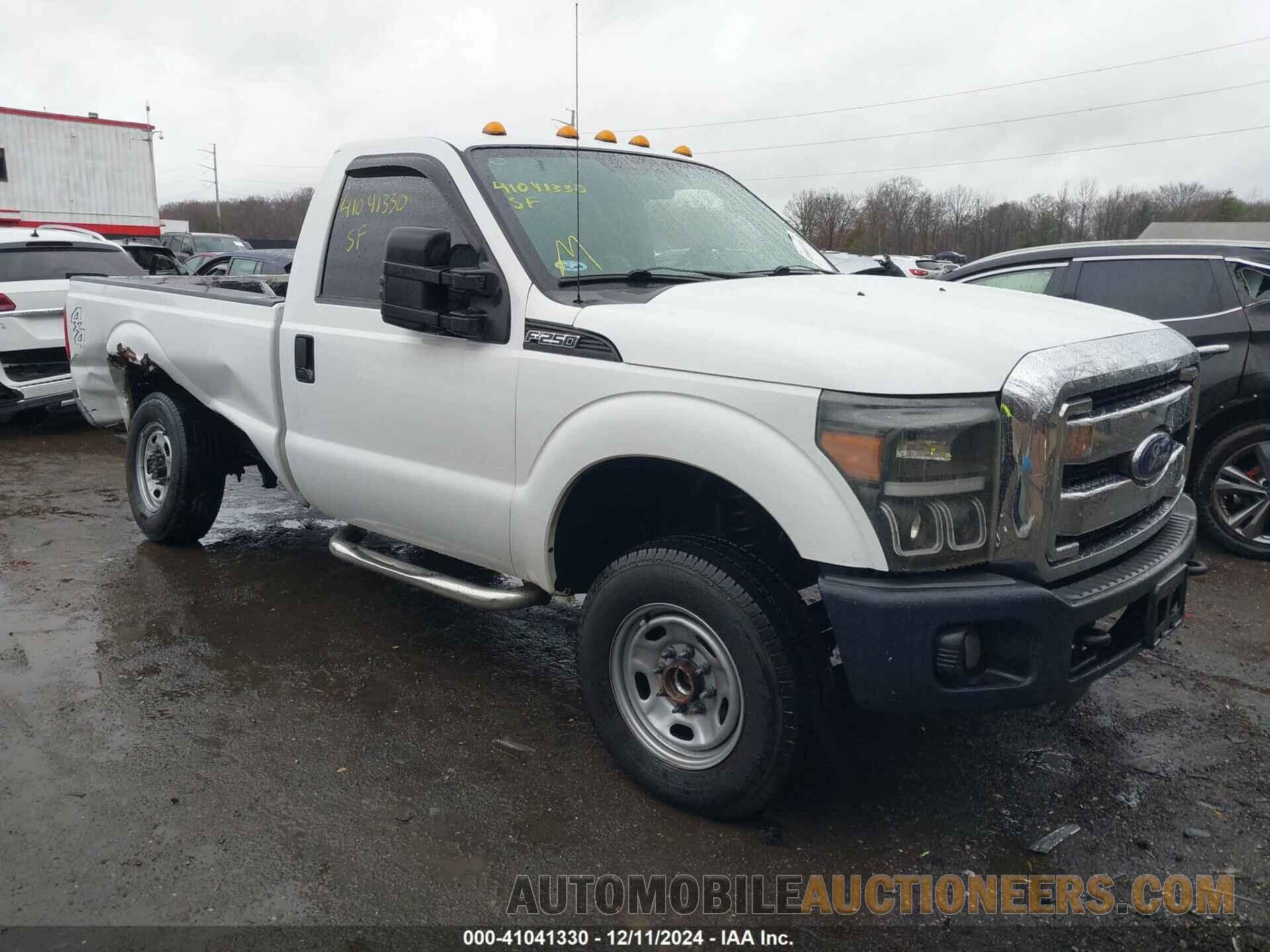 1FTBF2B60BEB82471 FORD F-250 2011