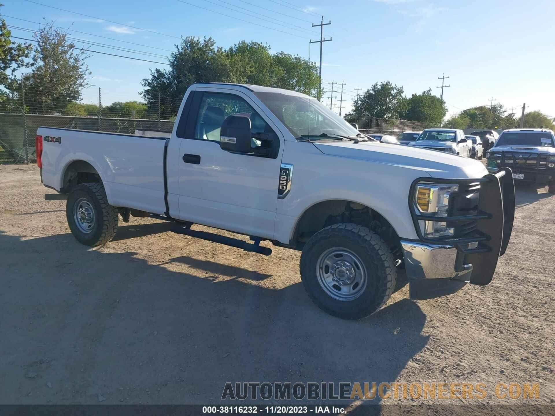 1FTBF2B60KEE59913 FORD F-250 2019