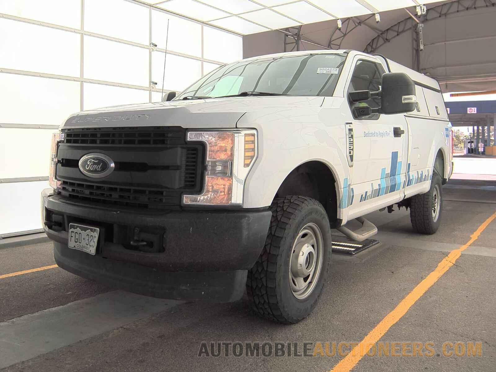 1FTBF2B61JEC48170 Ford Super Duty F-250 2018