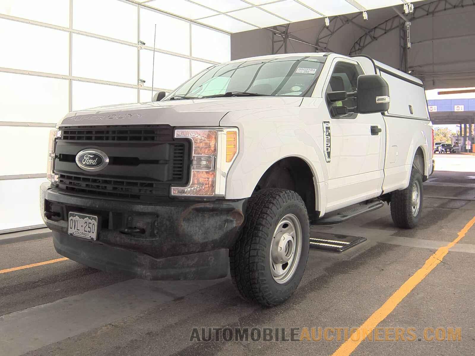 1FTBF2B62HEC23997 Ford Super Duty F-250 2017