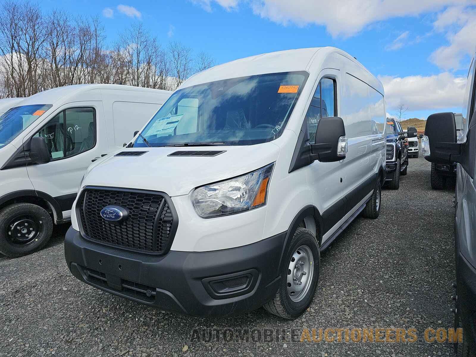 1FTBR1C80RKA38688 Ford Transit 2 2024