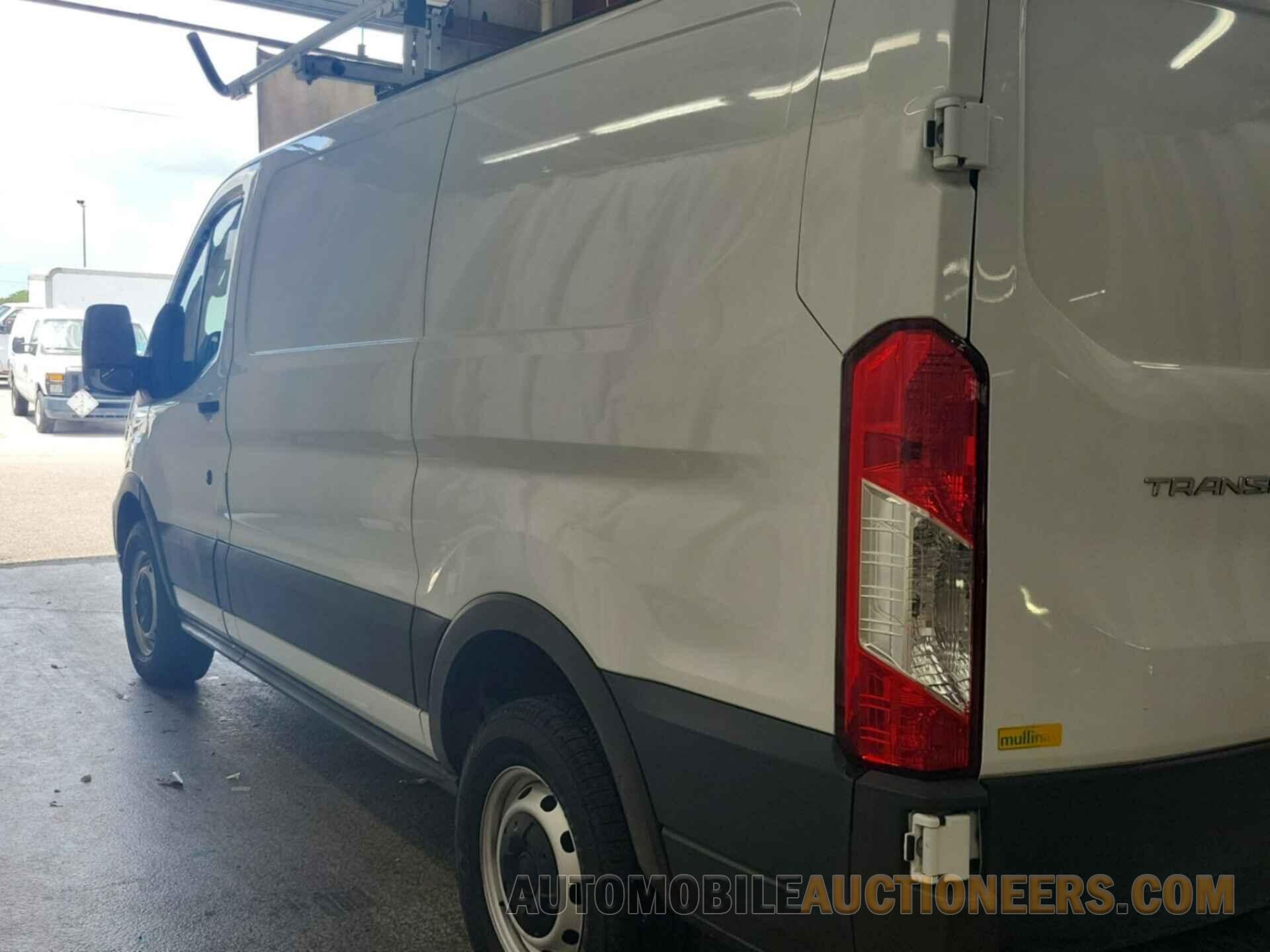 1FTBR1Y82LKB20230 FORD TRANSIT-250 2020