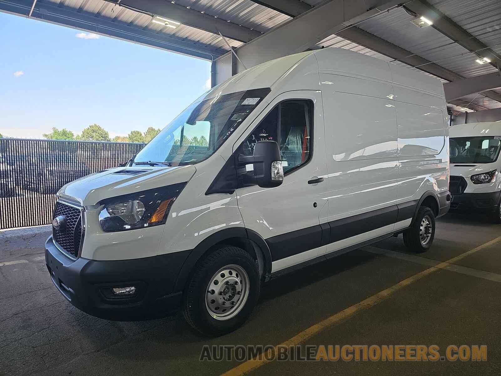 1FTBW2XG2RKA80232 Ford Transit 3 2024