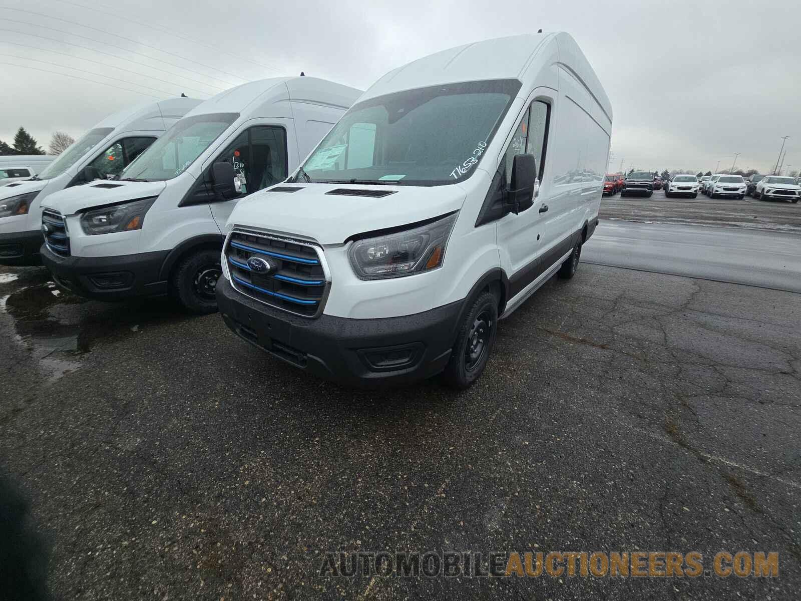 1FTBW3XM8RKB79830 Ford E-Transit Cargo V 2024