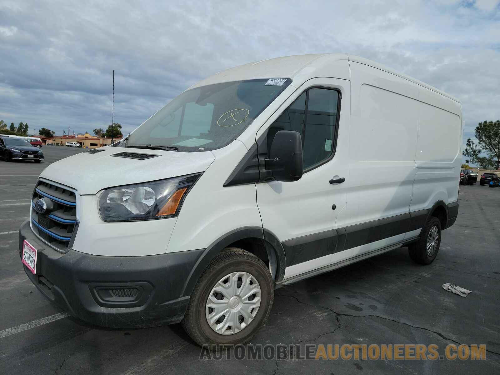 1FTBW9CK0PKA26136 Ford E-Transit Cargo V 2023