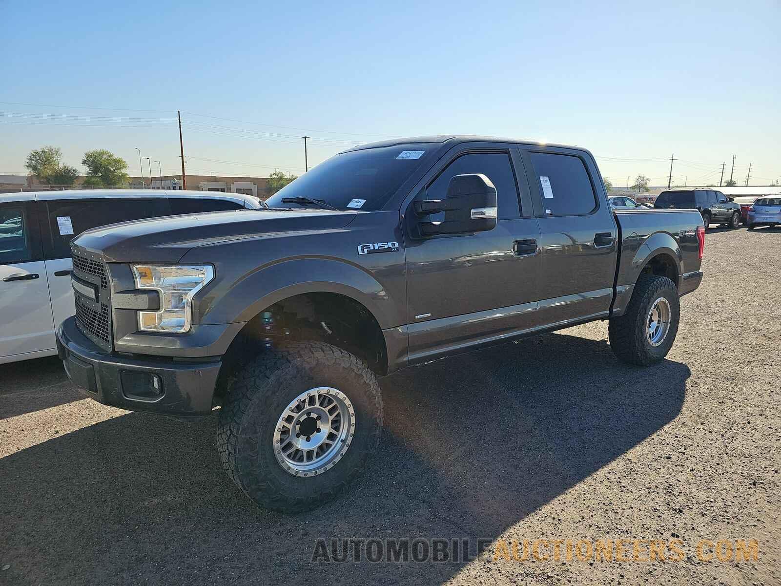 1FTEW1CP2HKE20877 Ford F-150 2017