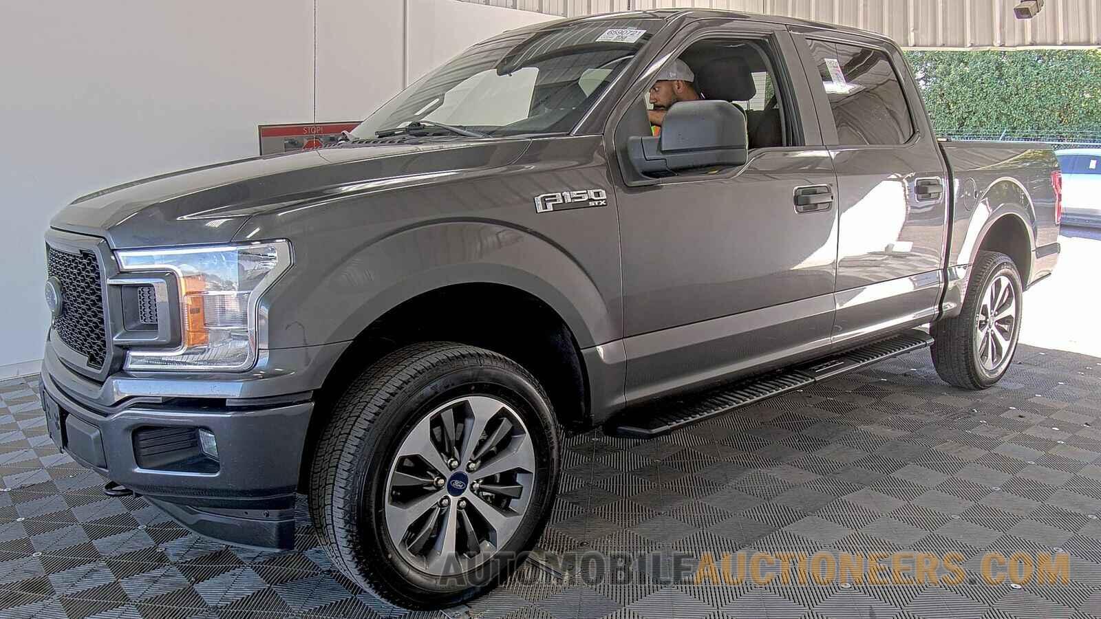 1FTEW1E47KKF01366 Ford F-150 2019