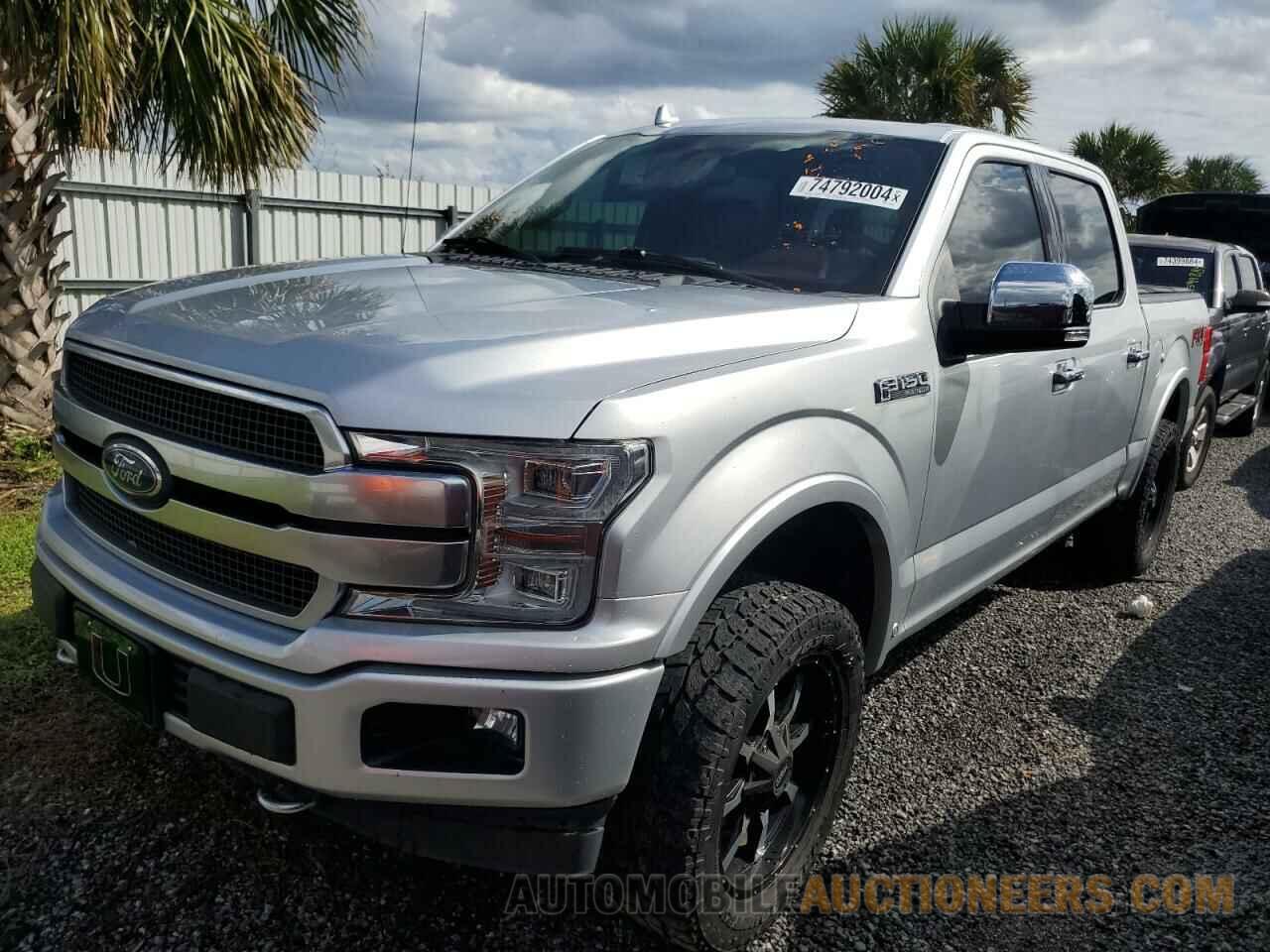 1FTEW1E5XJFE64569 FORD F-150 2018