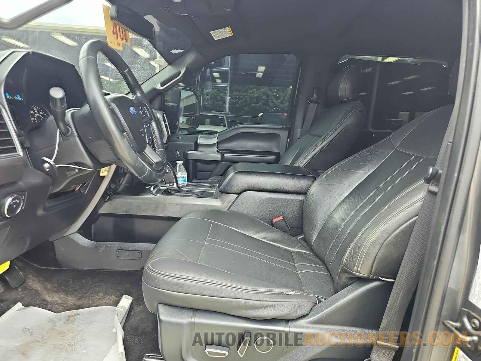 1FTEW1EGXHKE49332 Ford F-150 2017