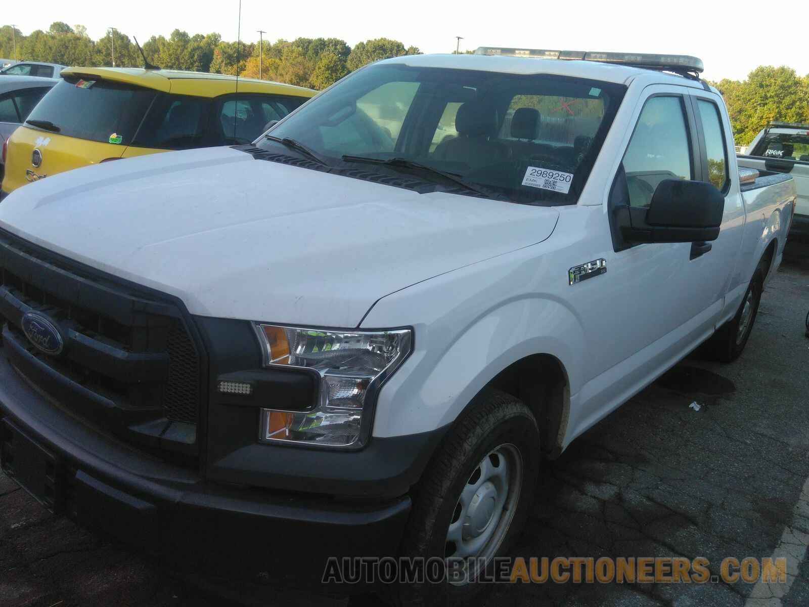 1FTEX1C80HKD51208 Ford F-150 2017