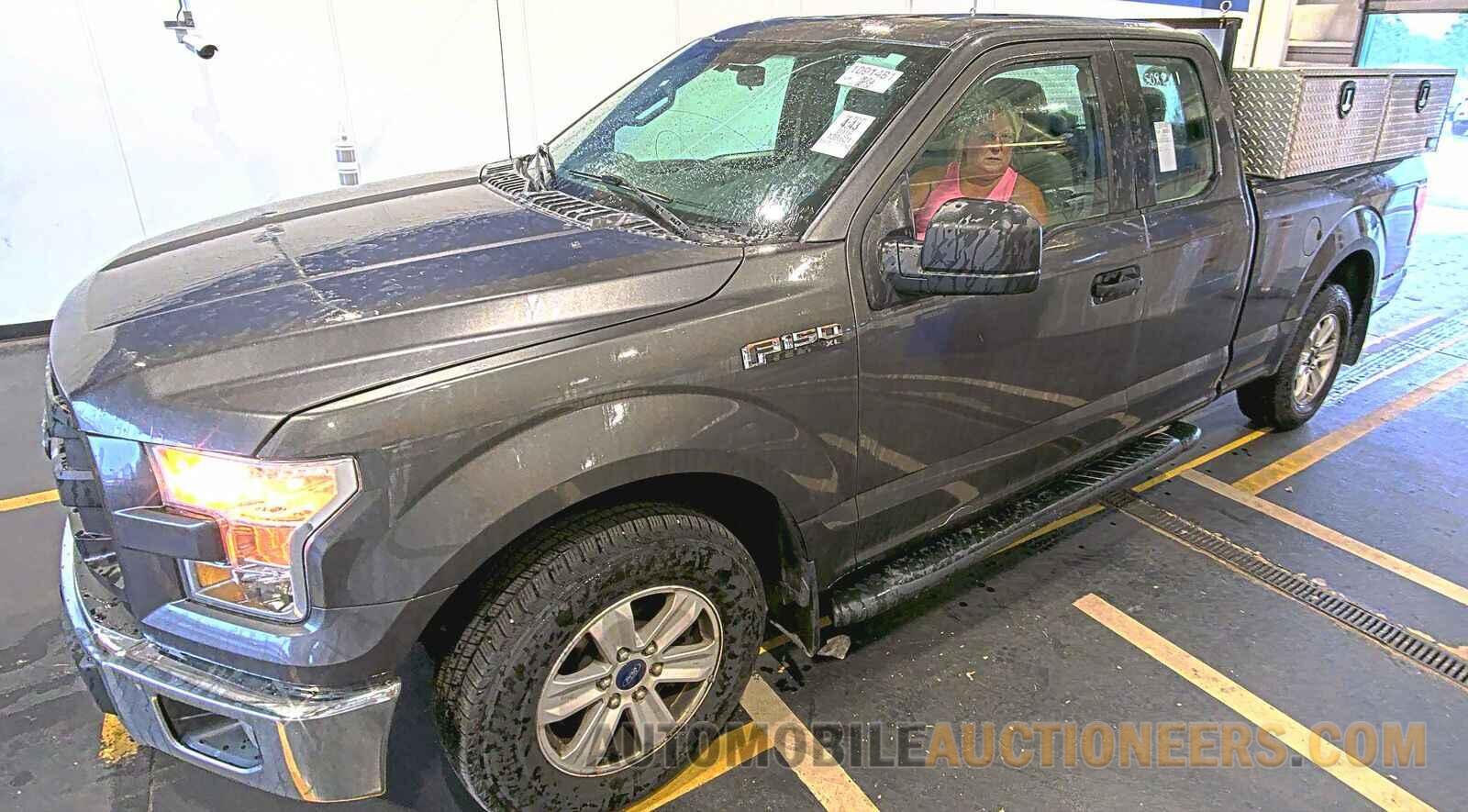 1FTEX1C88GFB23299 Ford F-150 XL 2016