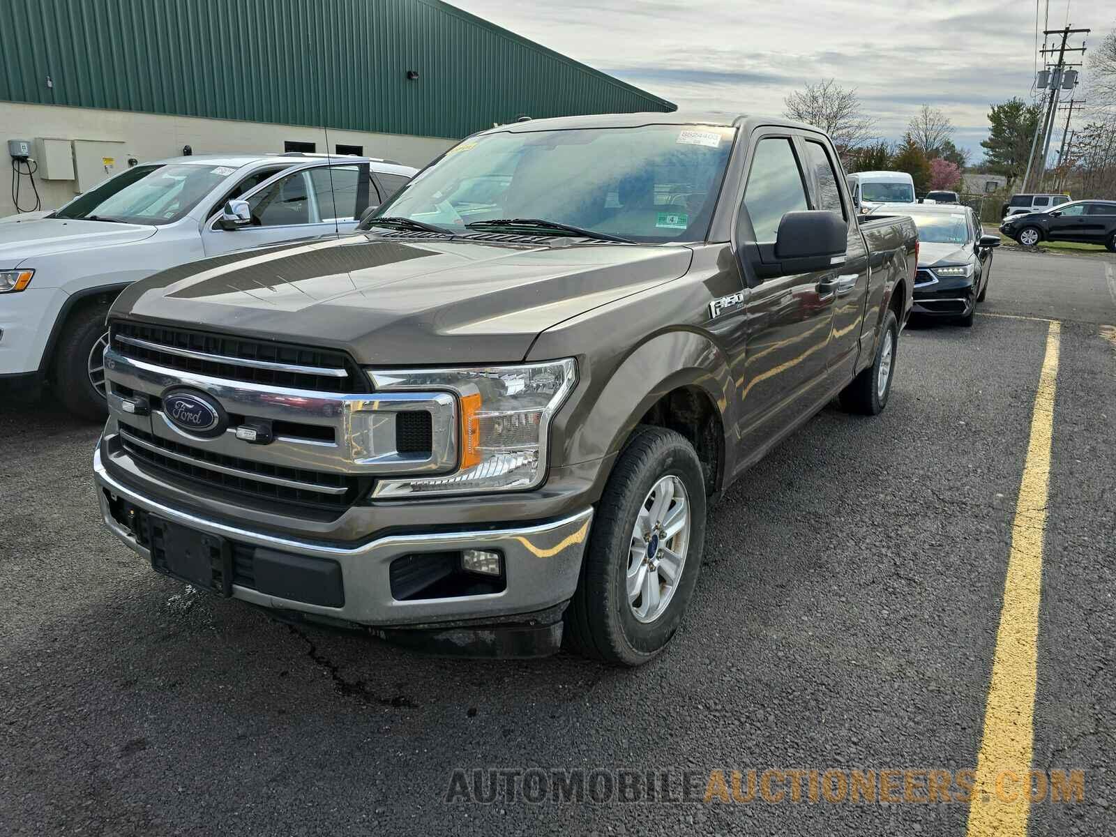 1FTEX1CB5JKD73965 Ford F-150 XLT 2018