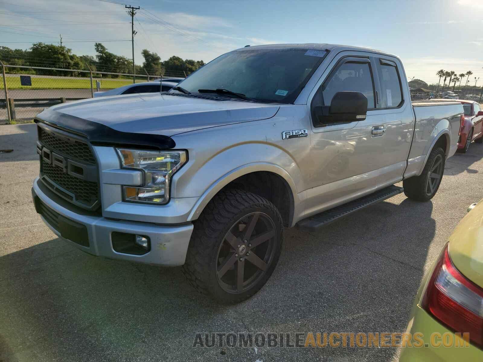 1FTEX1CF0GFB51113 Ford F-150 Lar 2016