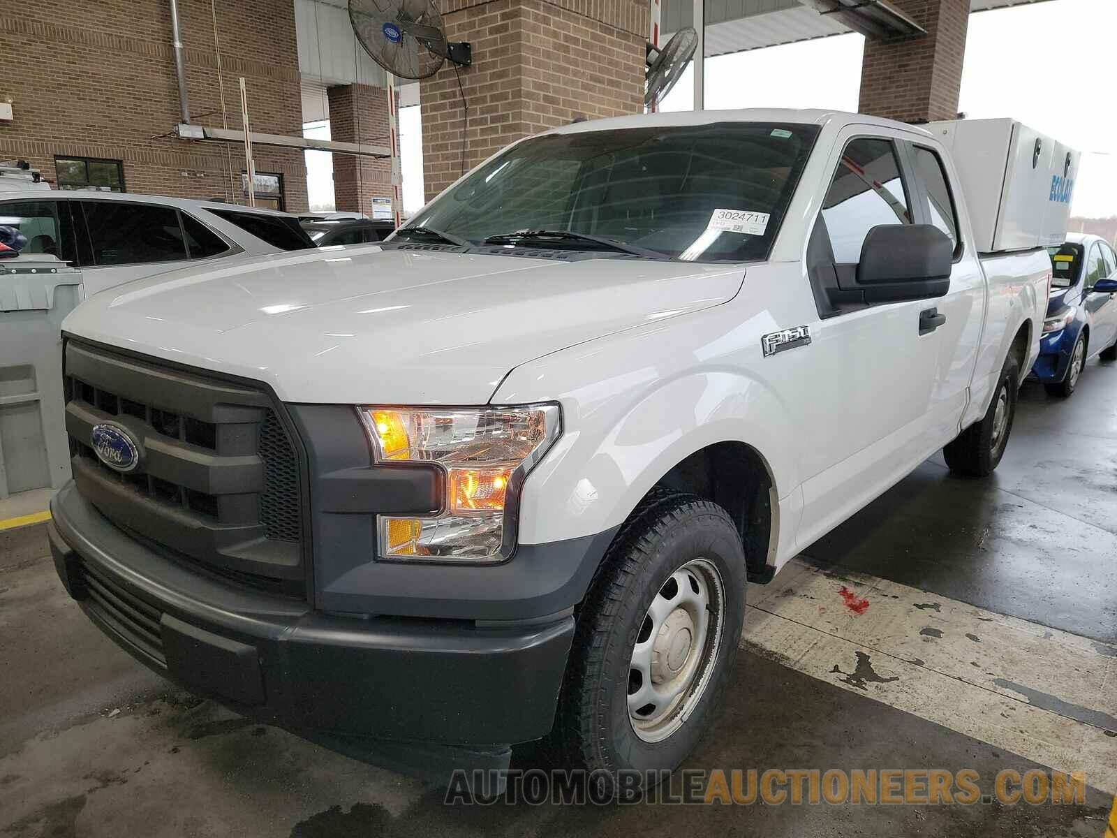 1FTEX1CF3HKE38731 Ford F-150 XL 2017